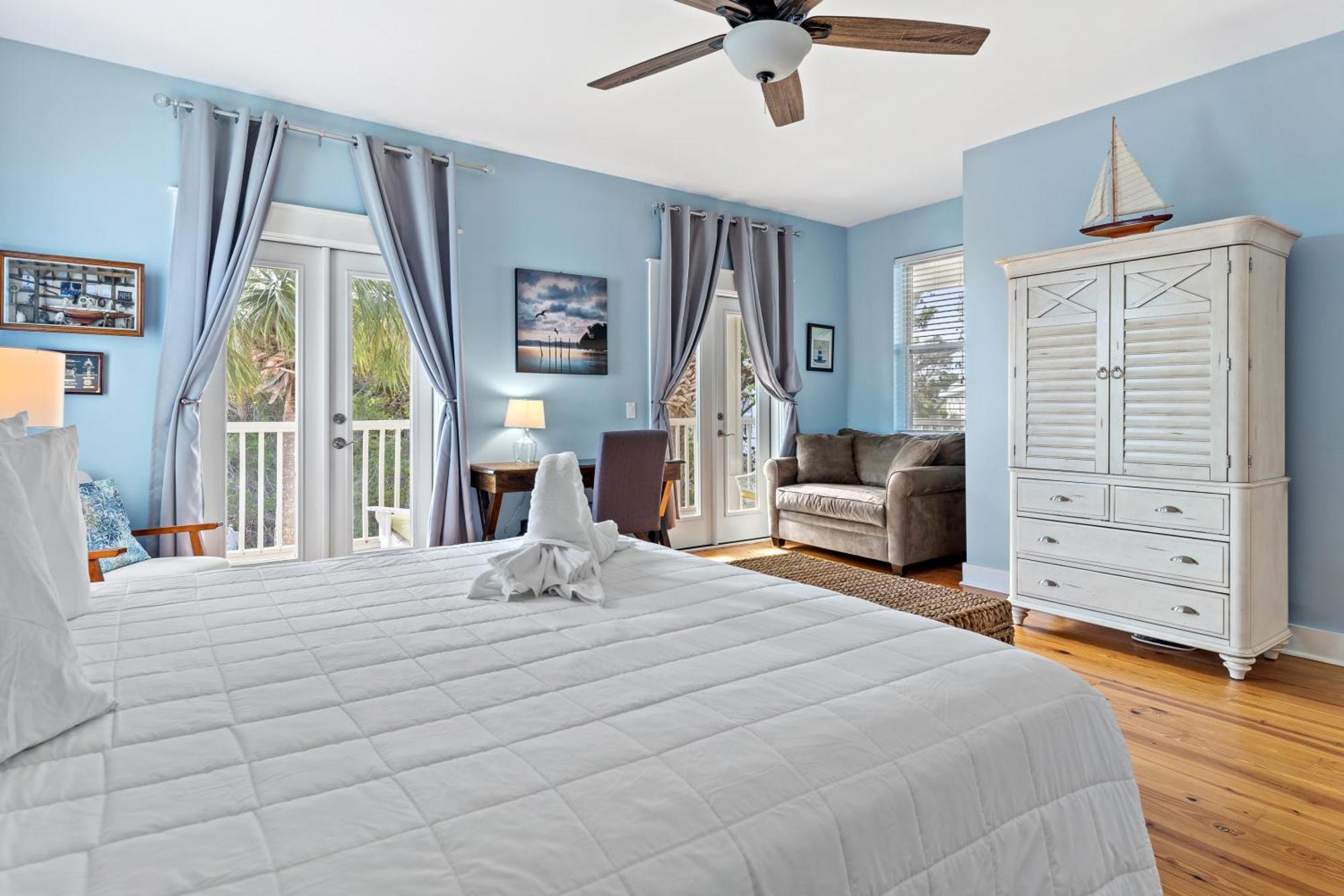 Knee Deep By Newman-dailey Holiday home Destin