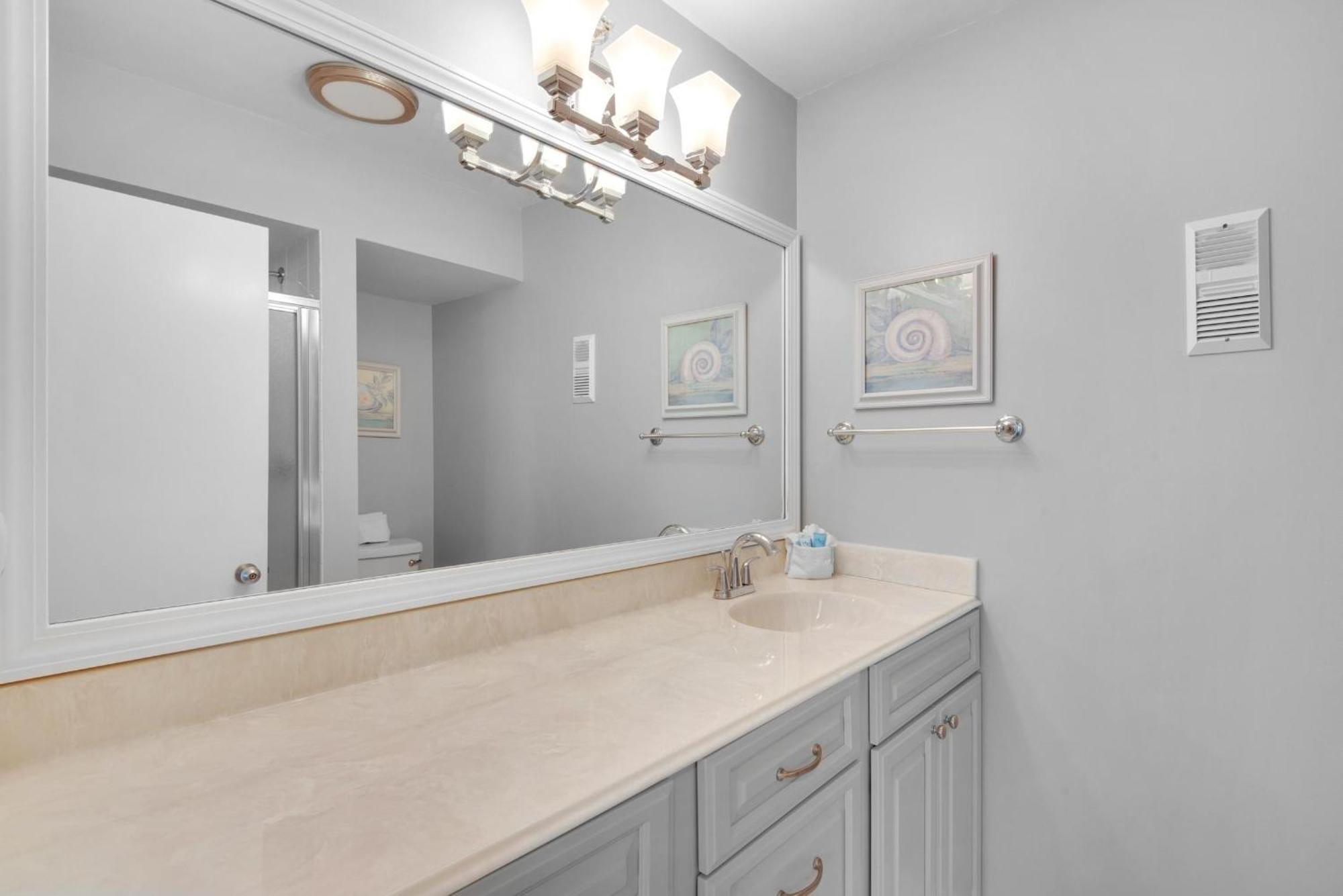 Enclave 601a Holiday home