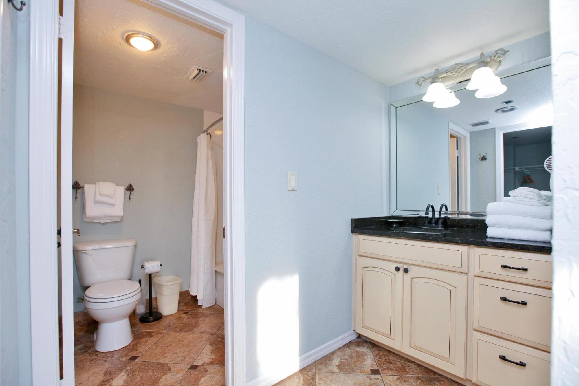 Apartment Beachside I By Panhandle Getaways Destin