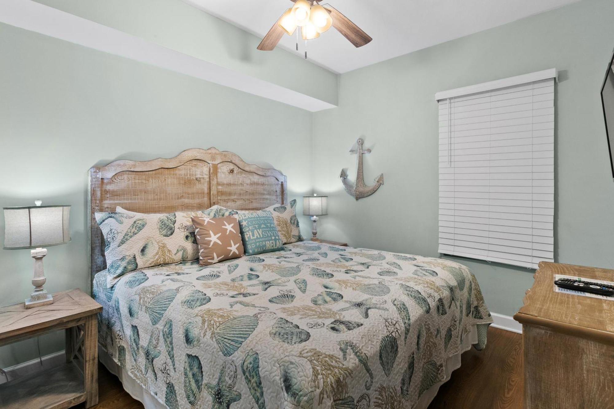 Apartment Sterling Shores Iv