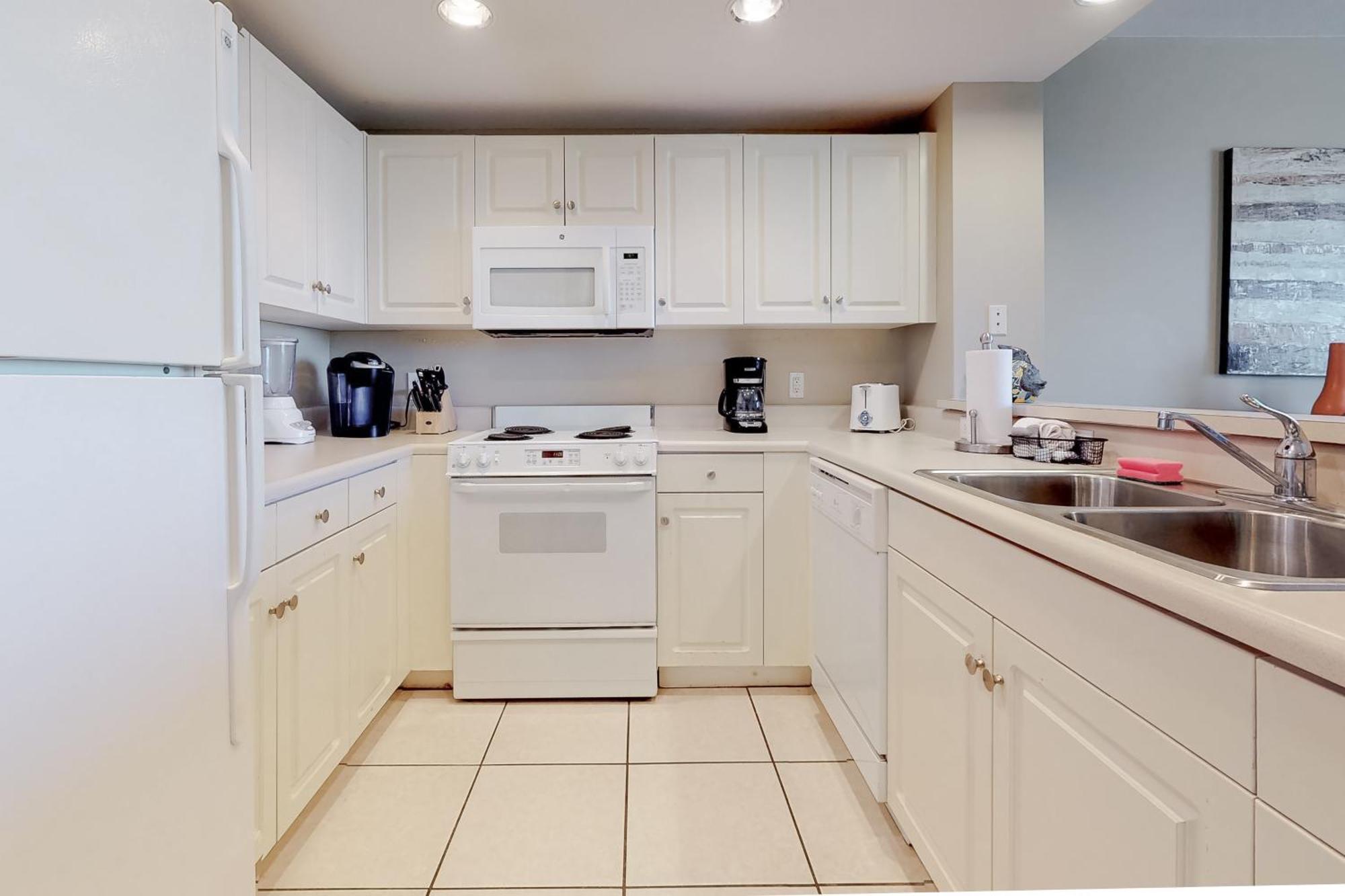 Sterling Shores Iv Apartment