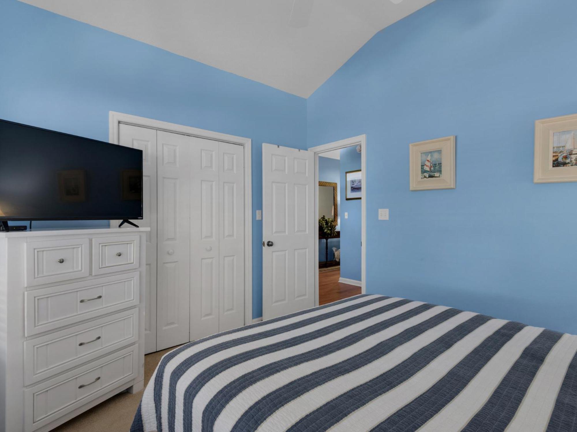 A Stones Throw By Newman-dailey Holiday home *