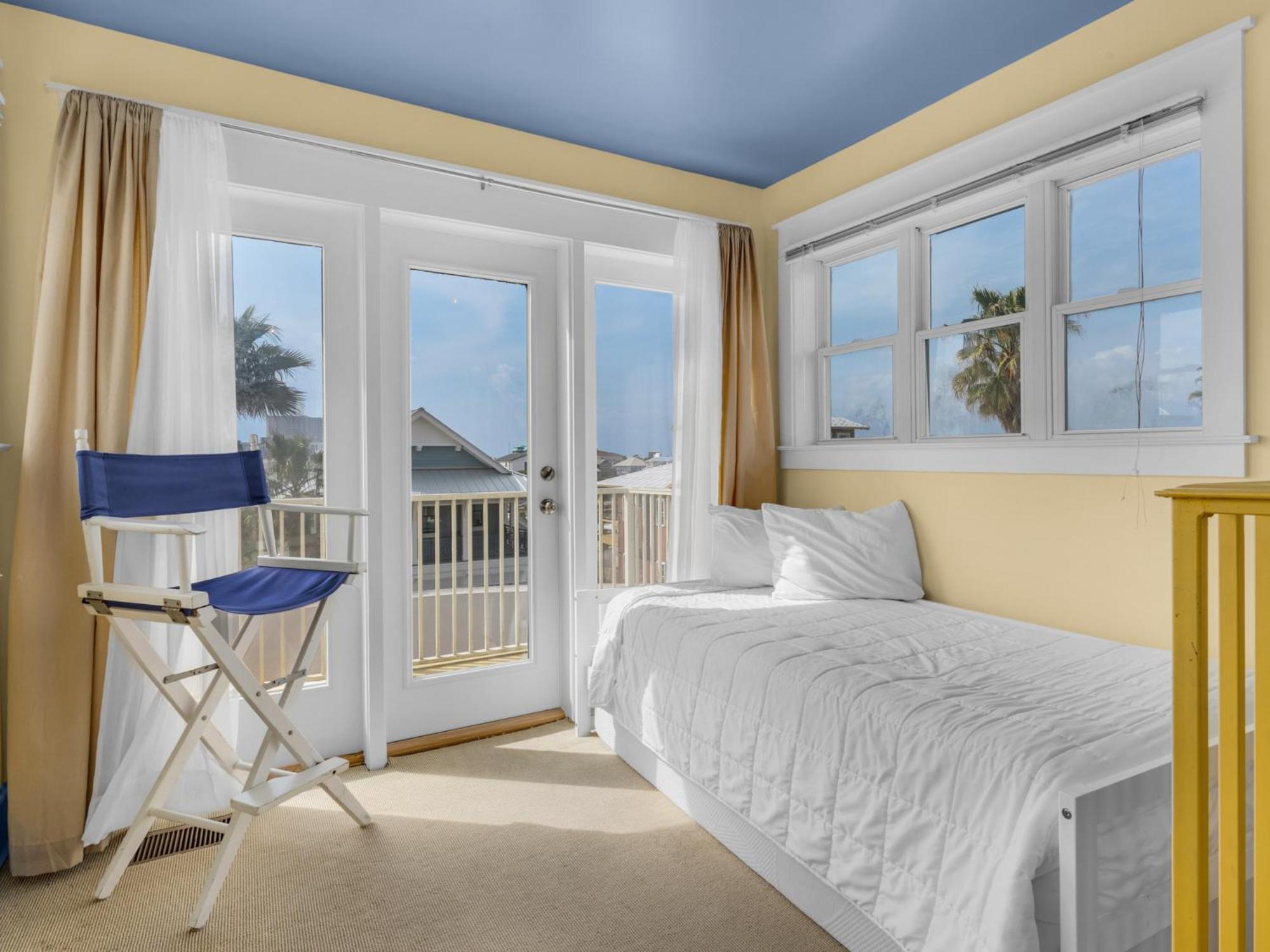 Soleil Levant By Newman-dailey Holiday home