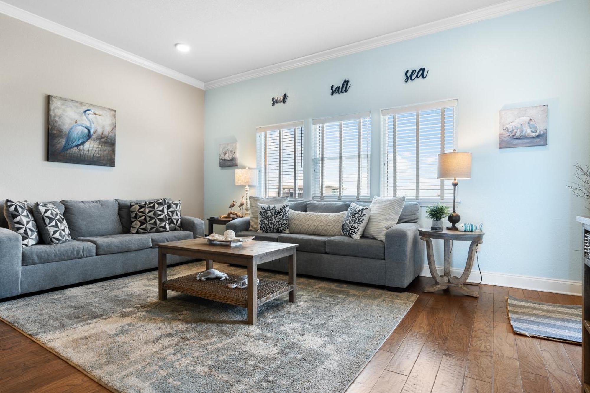 Apartment Alerio 405a By Newman-dailey *