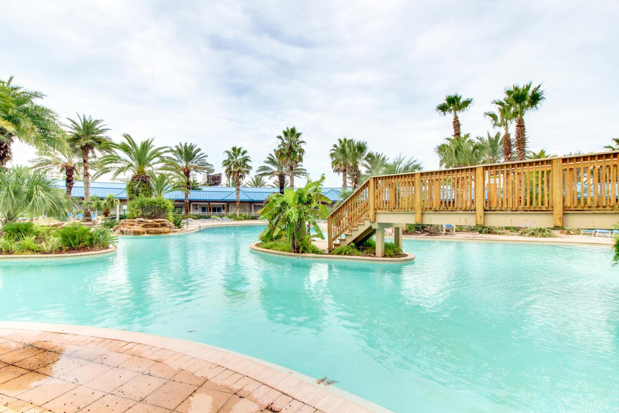 Holiday home Palms Of *