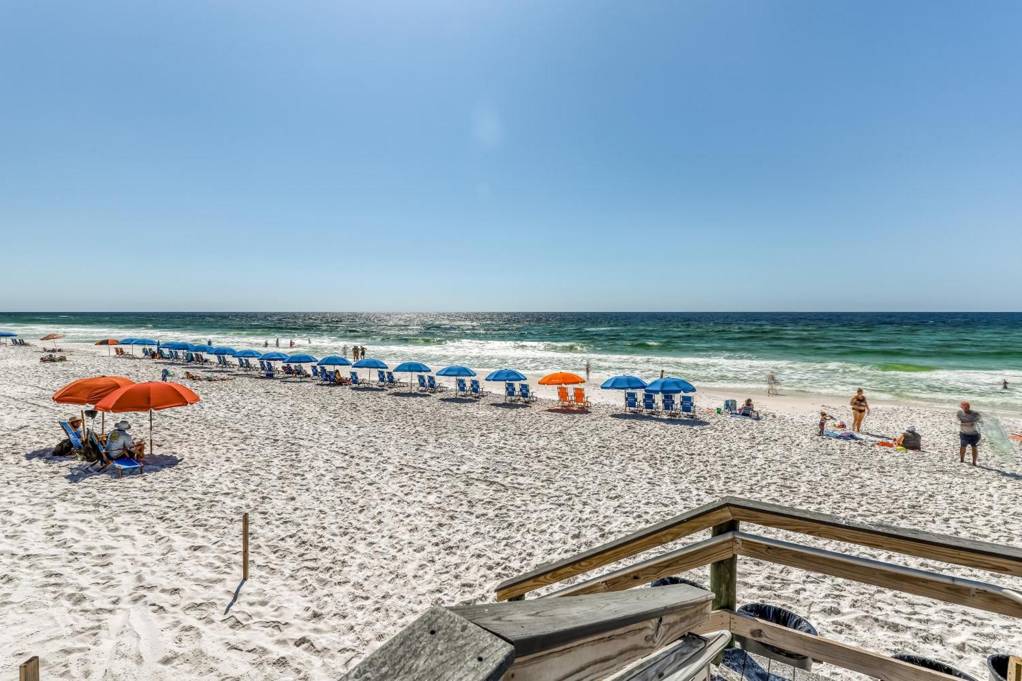 Holiday home Shoreline Towers