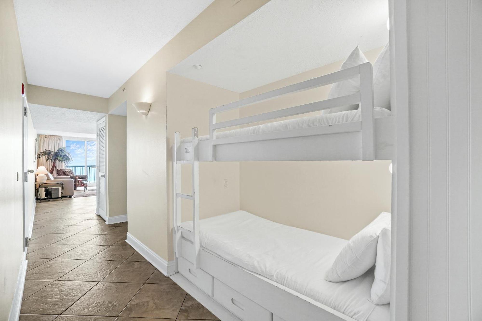 Pelican By Panhandle Getaways Apartment *