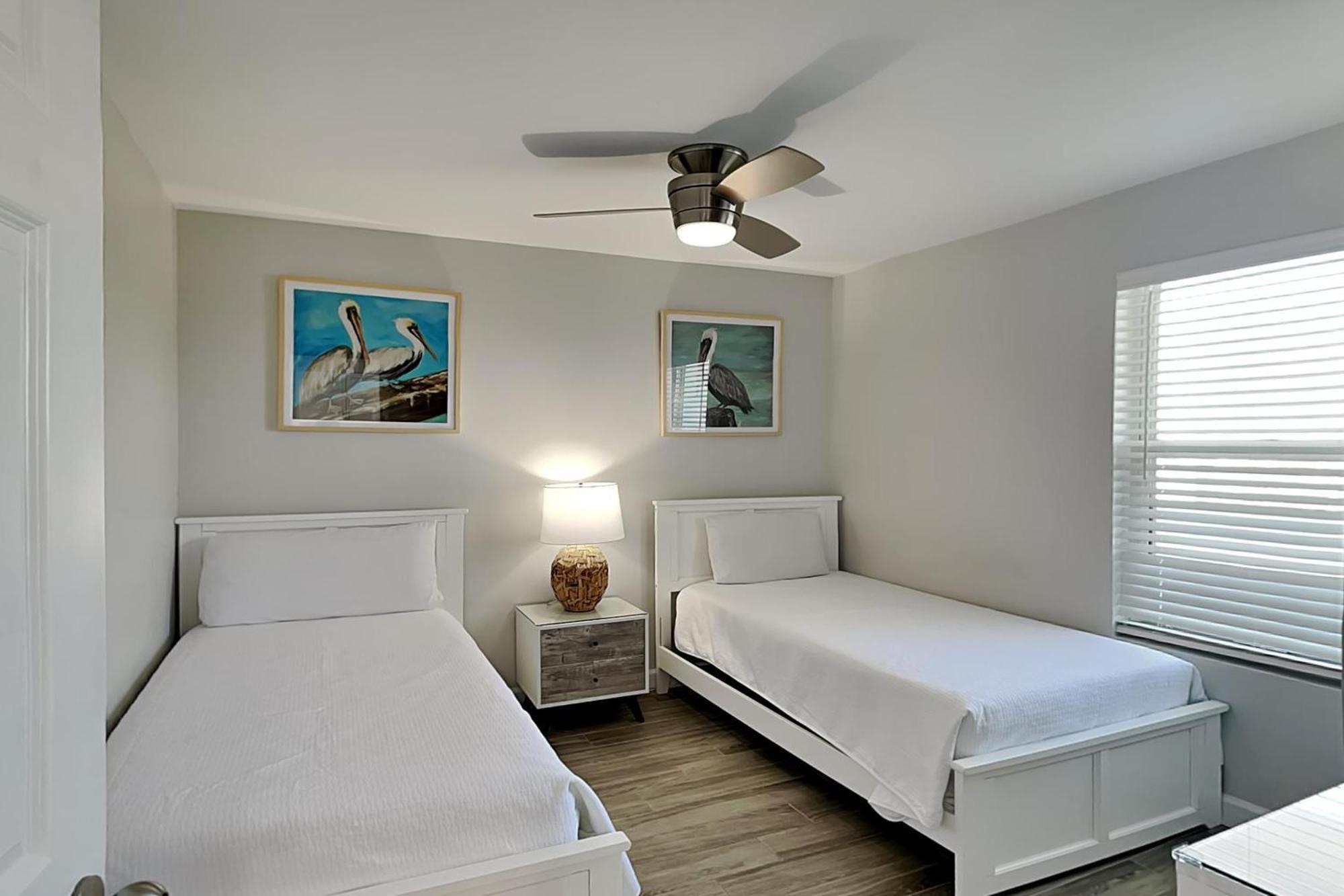 Pelican #2017 Apartment