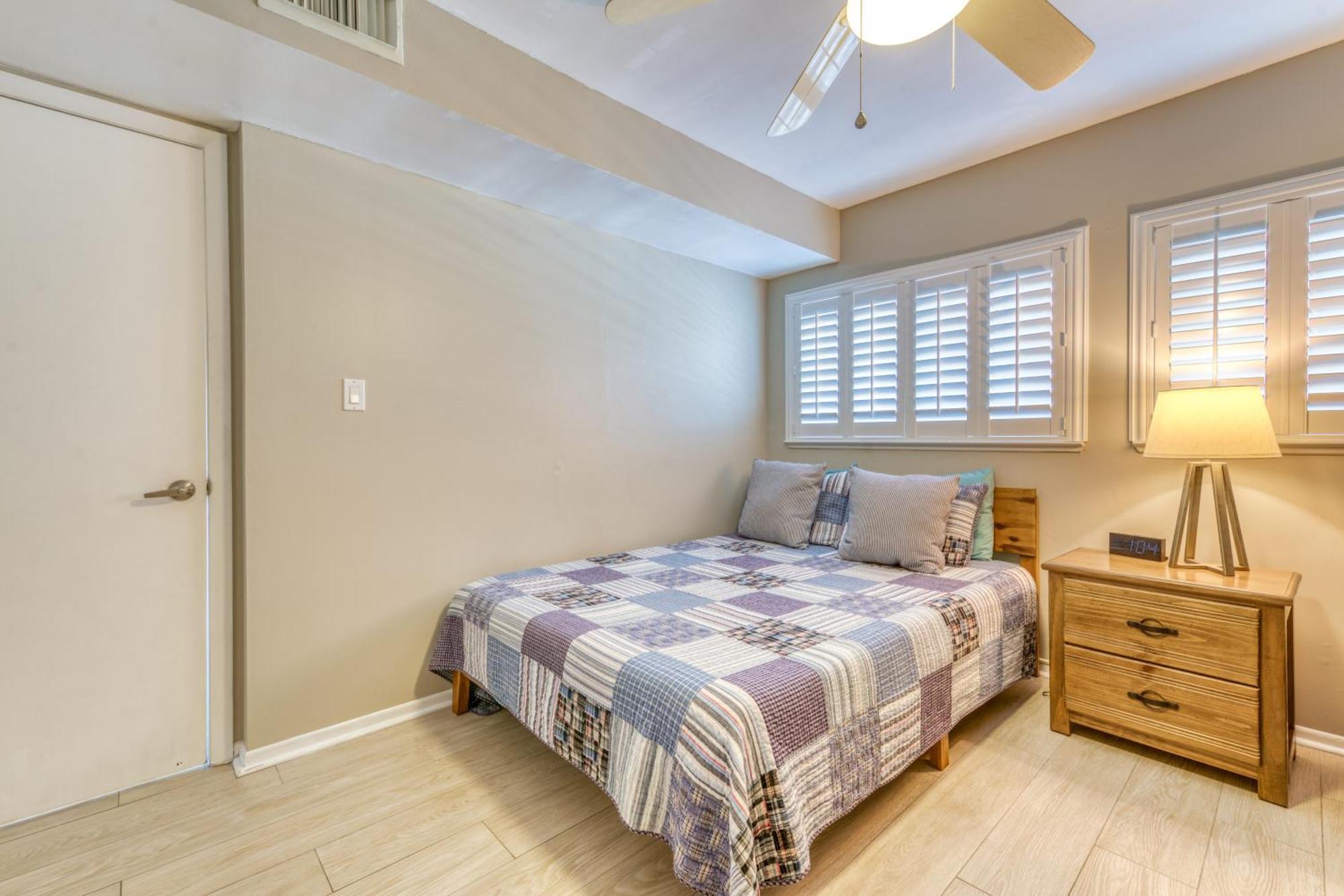 House C302 - Beachfront With Pool, Wifi, & Service * Destin