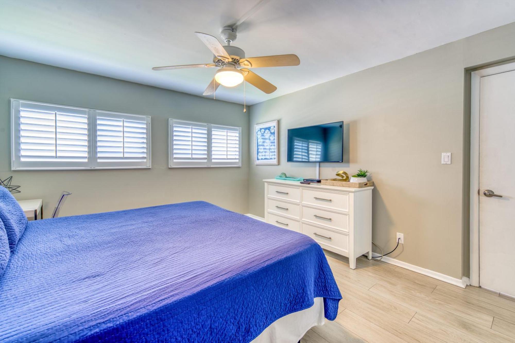 House C302 - Beachfront With Pool, Wifi, & Service Apartment Destin