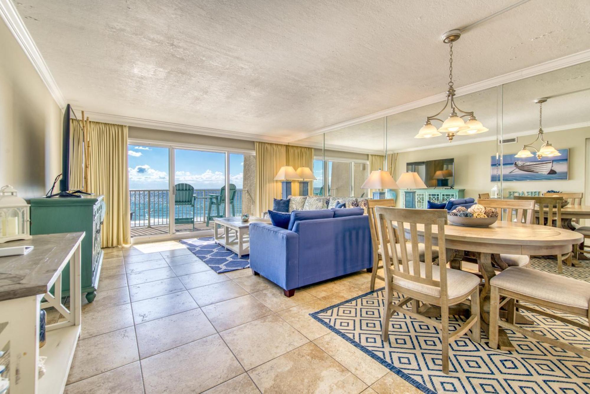 Apartment House B404 - Beachfront With Pool, Wifi, & Service Destin