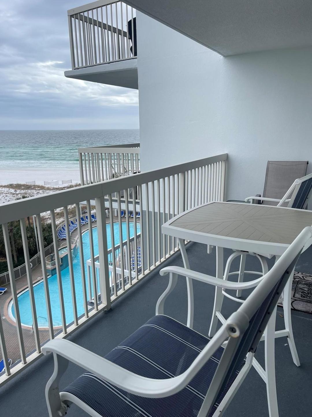 Apartment Pelican 0615 By Pelican Management Destin