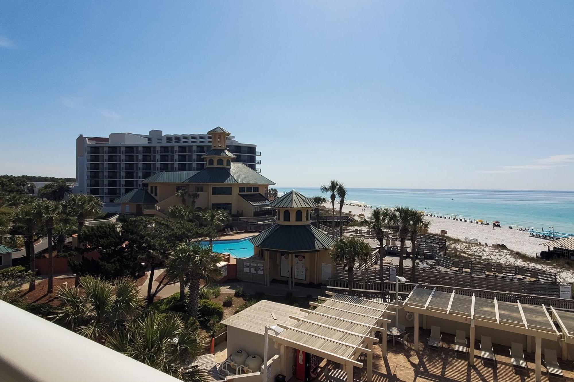 Beachside Ii 245 * Destin