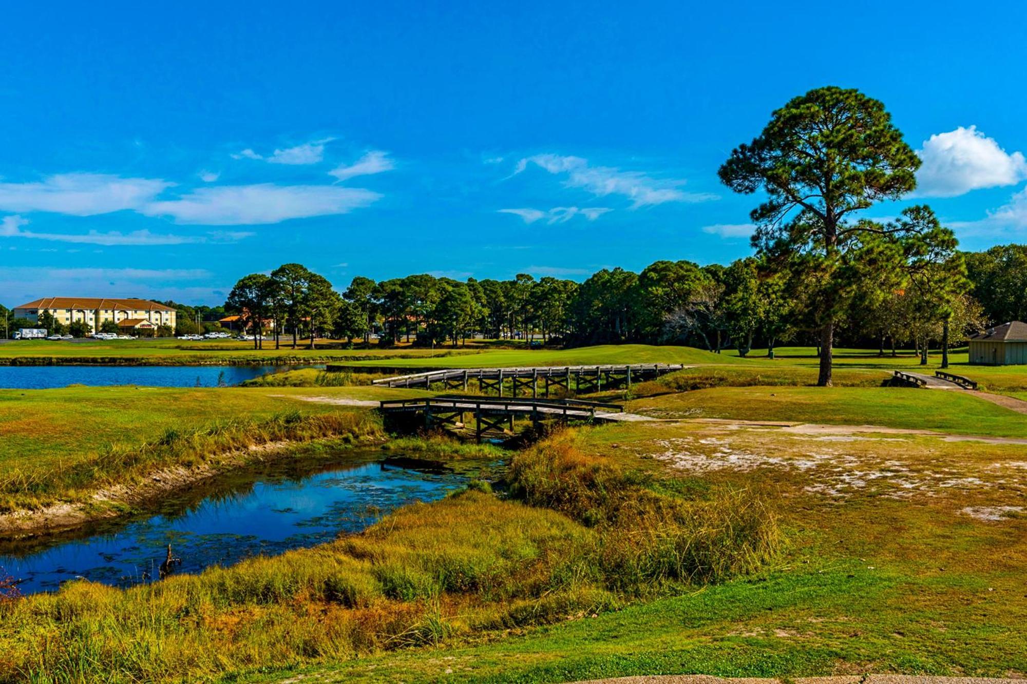 Apartment Seascape Golf 6a