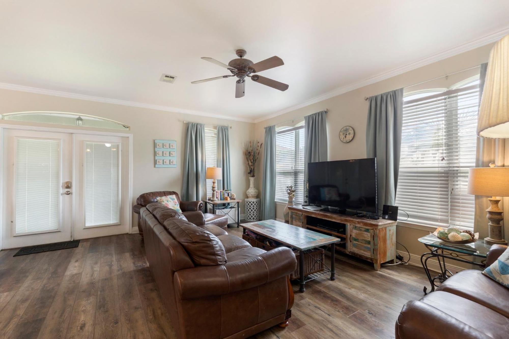 Caribbean Sun Sandy Toes Welcome Holiday home Destin