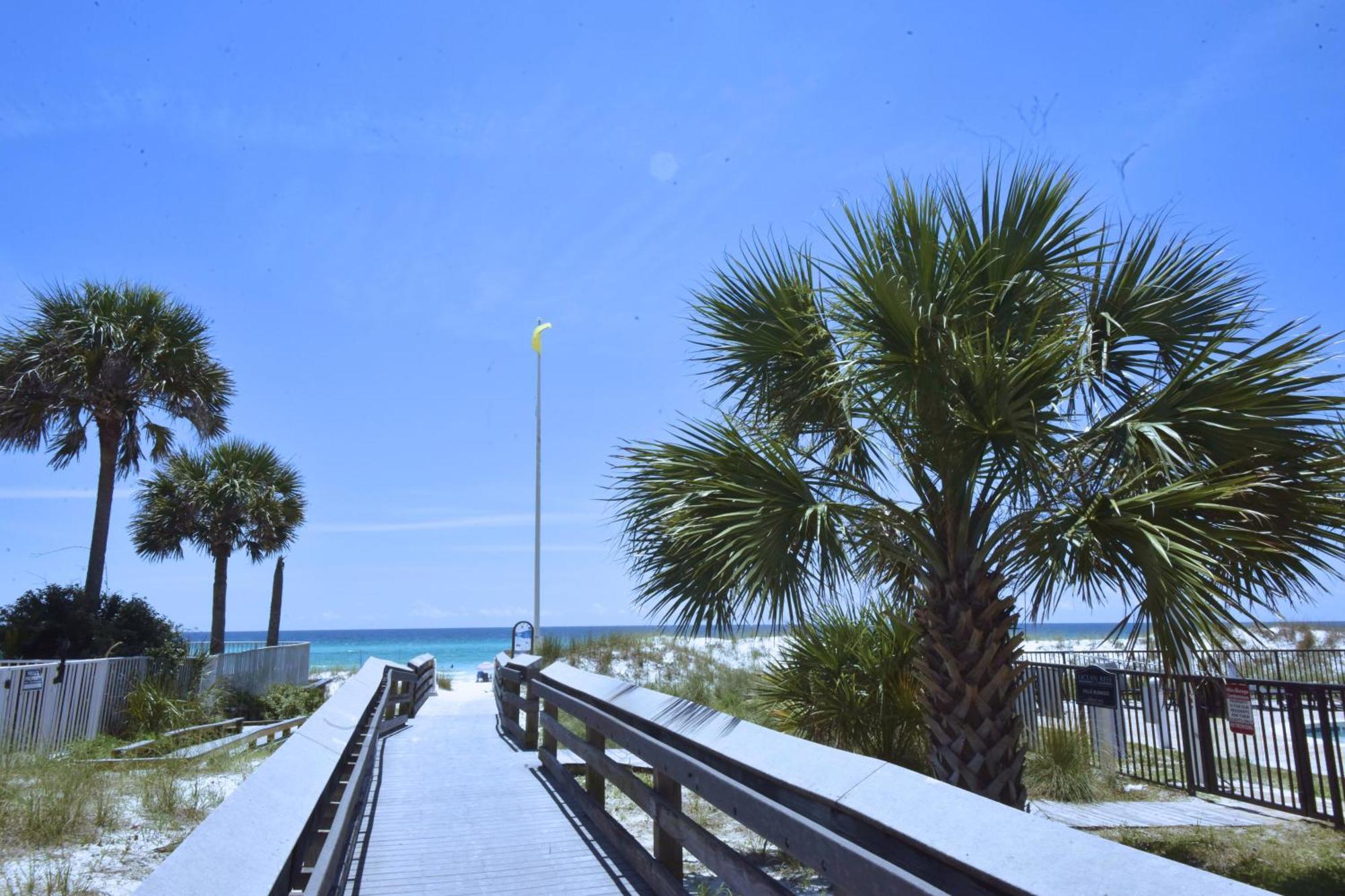 Renovated House, 1 Minute Walk To Miramar Holiday home Destin