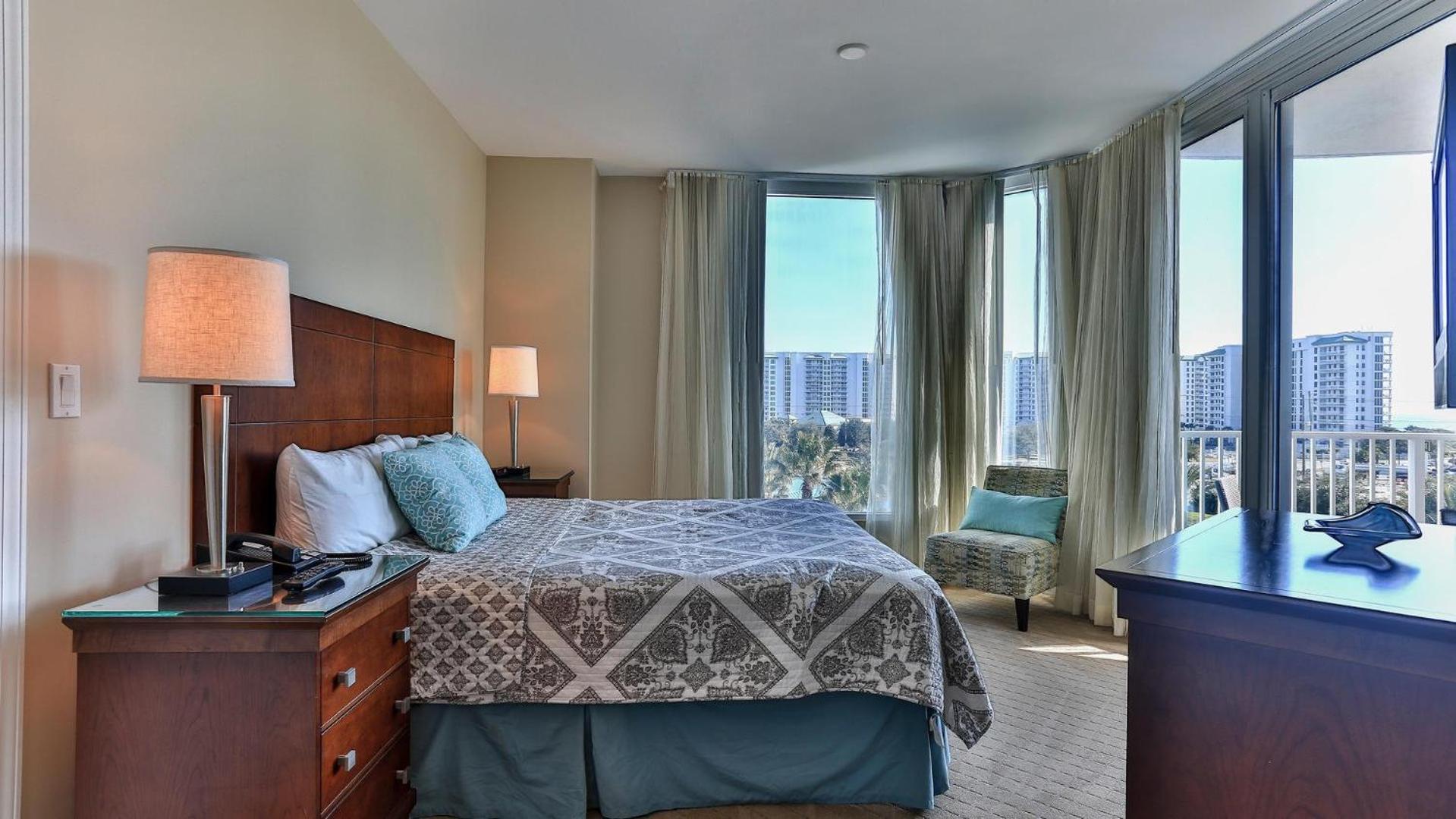 Holiday home Palms Of 2517 Luxury In The Heart Of Destin!!! Destin