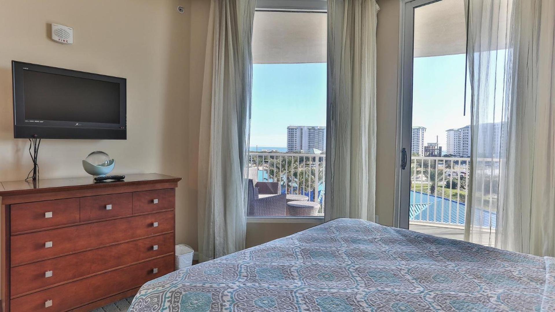 Palms Of 2517 Luxury In The Heart Of Destin!!! Holiday home
