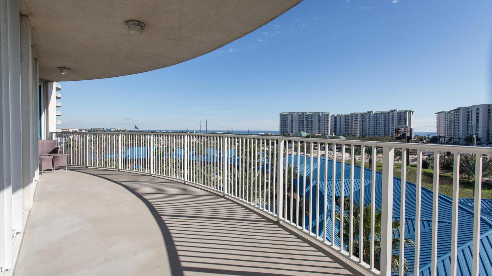 Holiday home Palms Of 2517 Luxury In The Heart Of Destin!!! Destin
