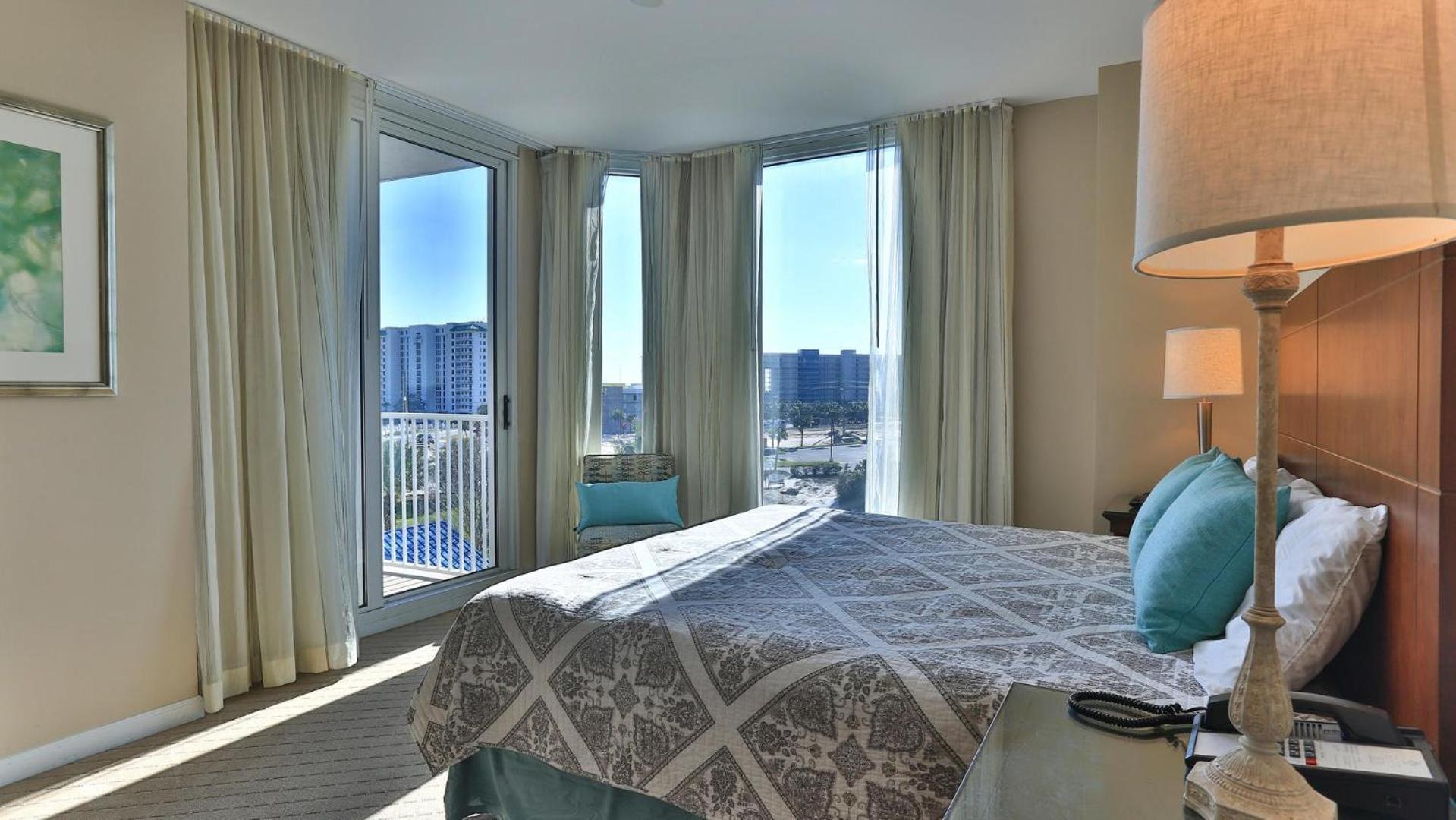Palms Of 2517 Luxury In The Heart Of Destin!!! Destin