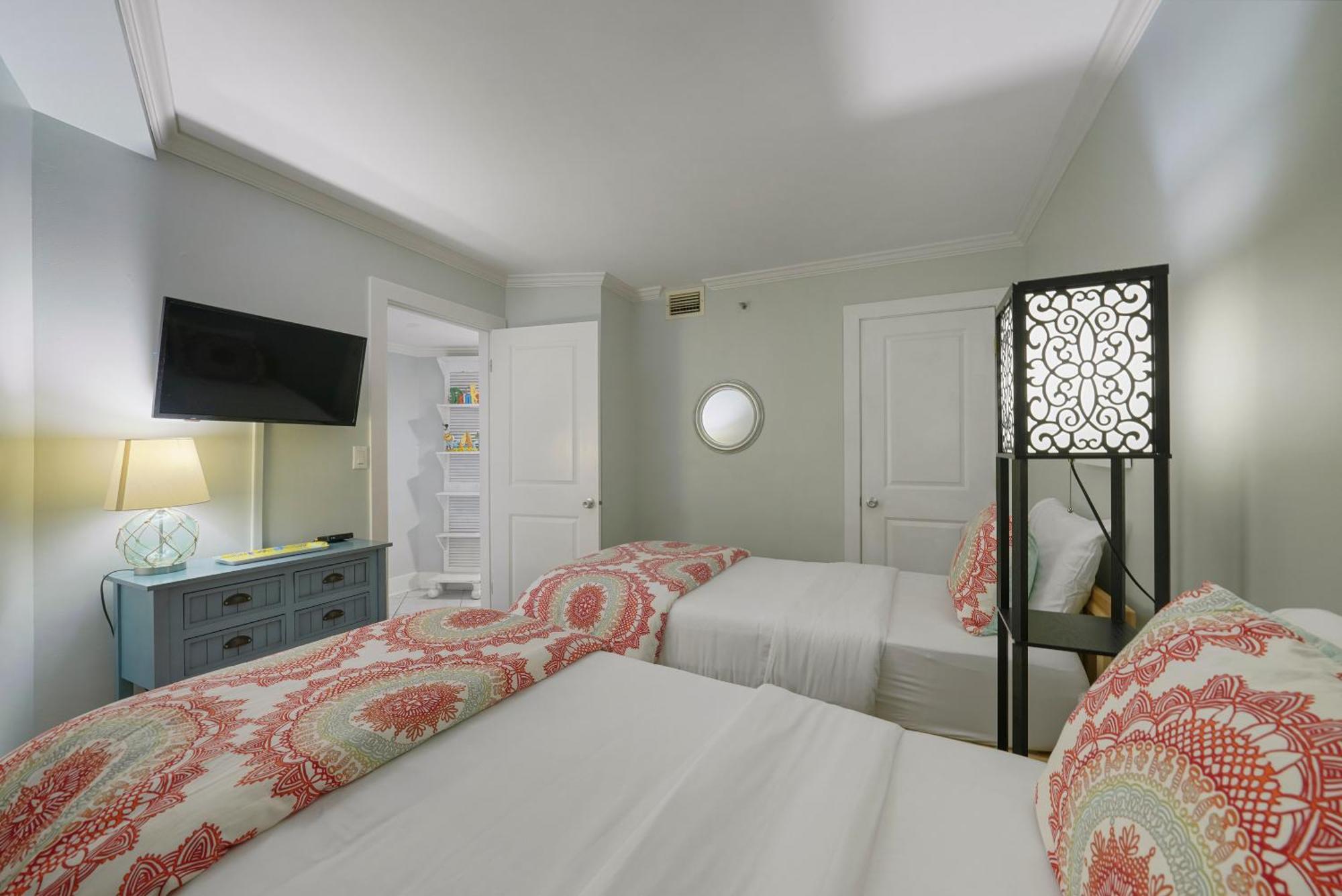 Apartment Beachside Two 4209 Destin