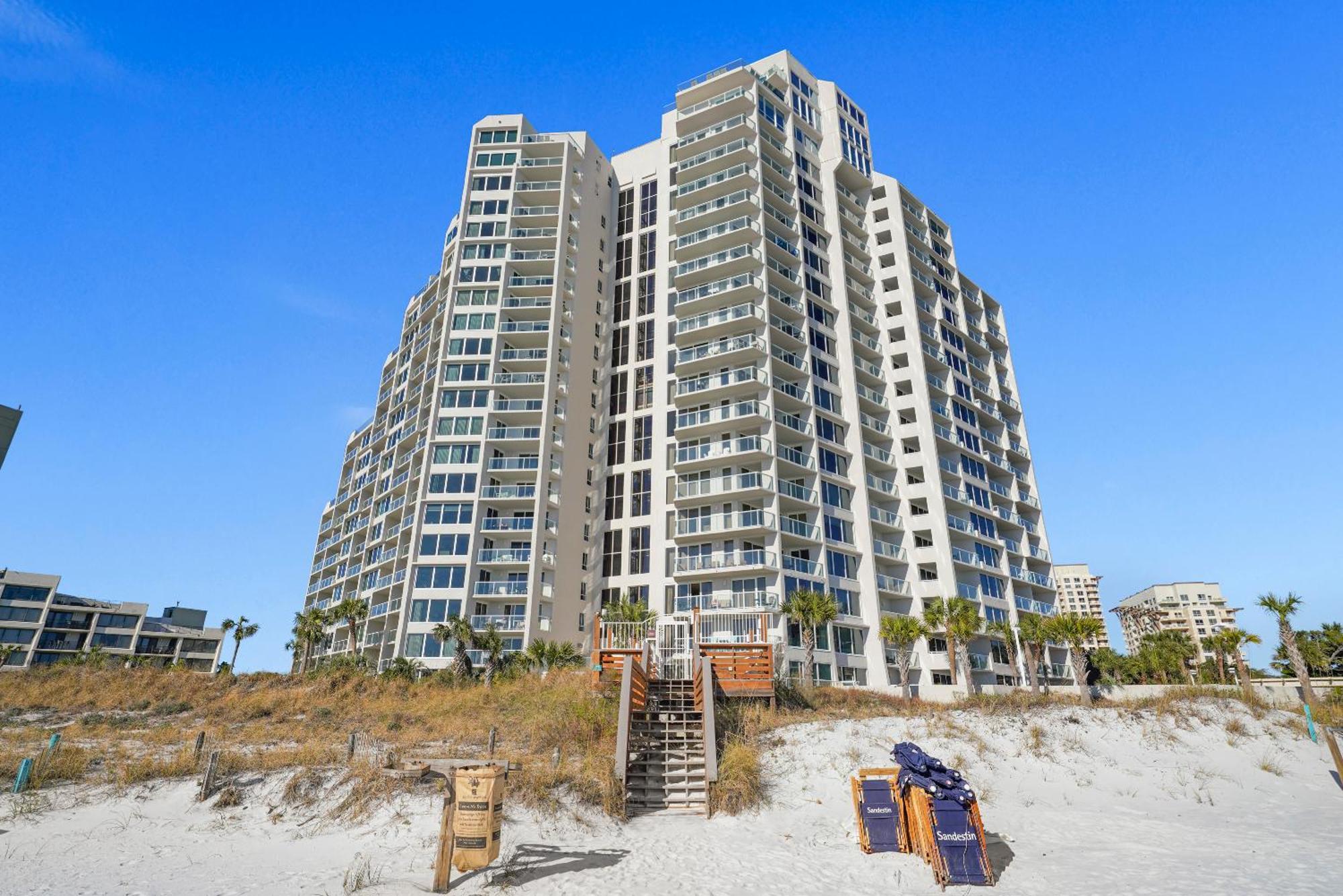Beachside Two 4209 Apartment *
