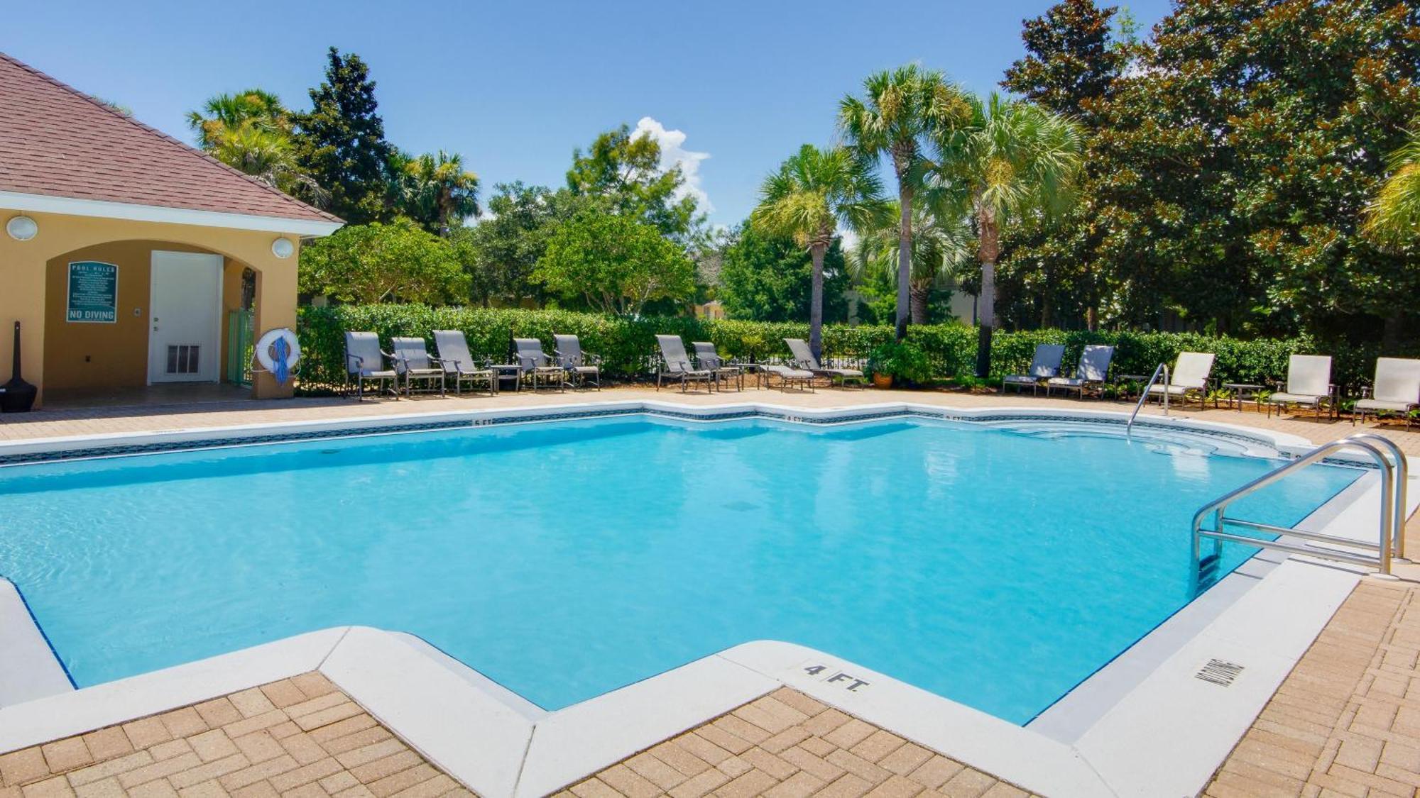 Holiday home Turnberry 8573