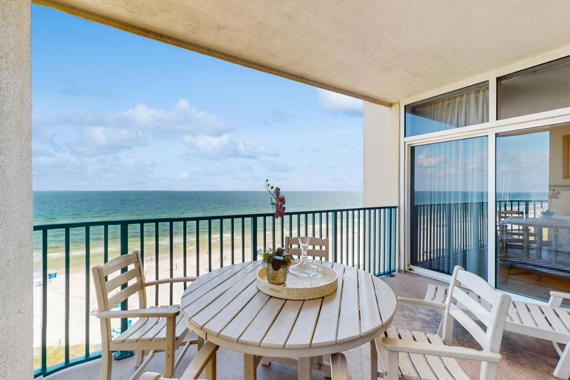 Apartment Jade East Towers 720