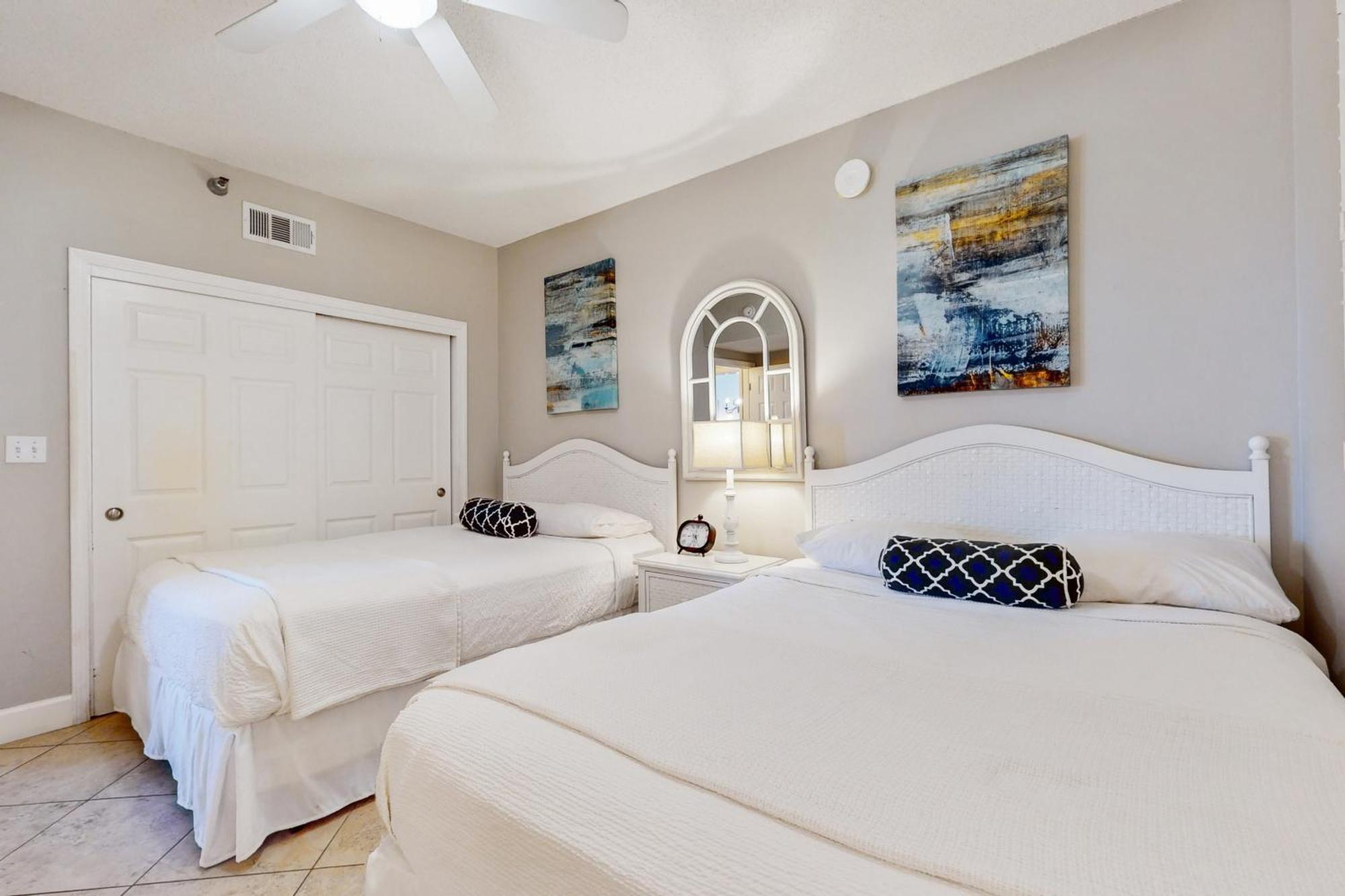 Apartment Jade East Towers 720 Destin