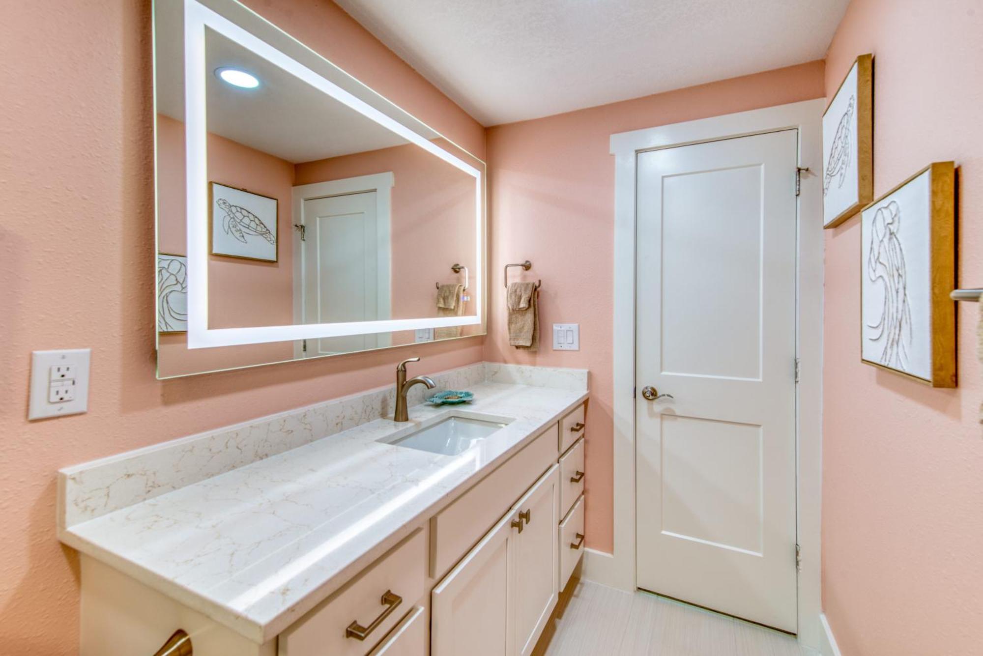 House C603 - Beachfront With Pool, Wifi, & Service Destin