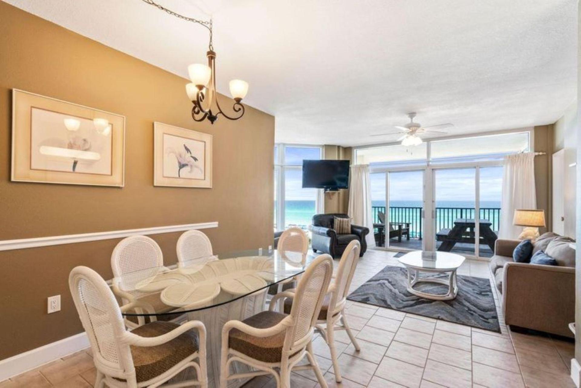 Jade East Towers 0320 Holiday home