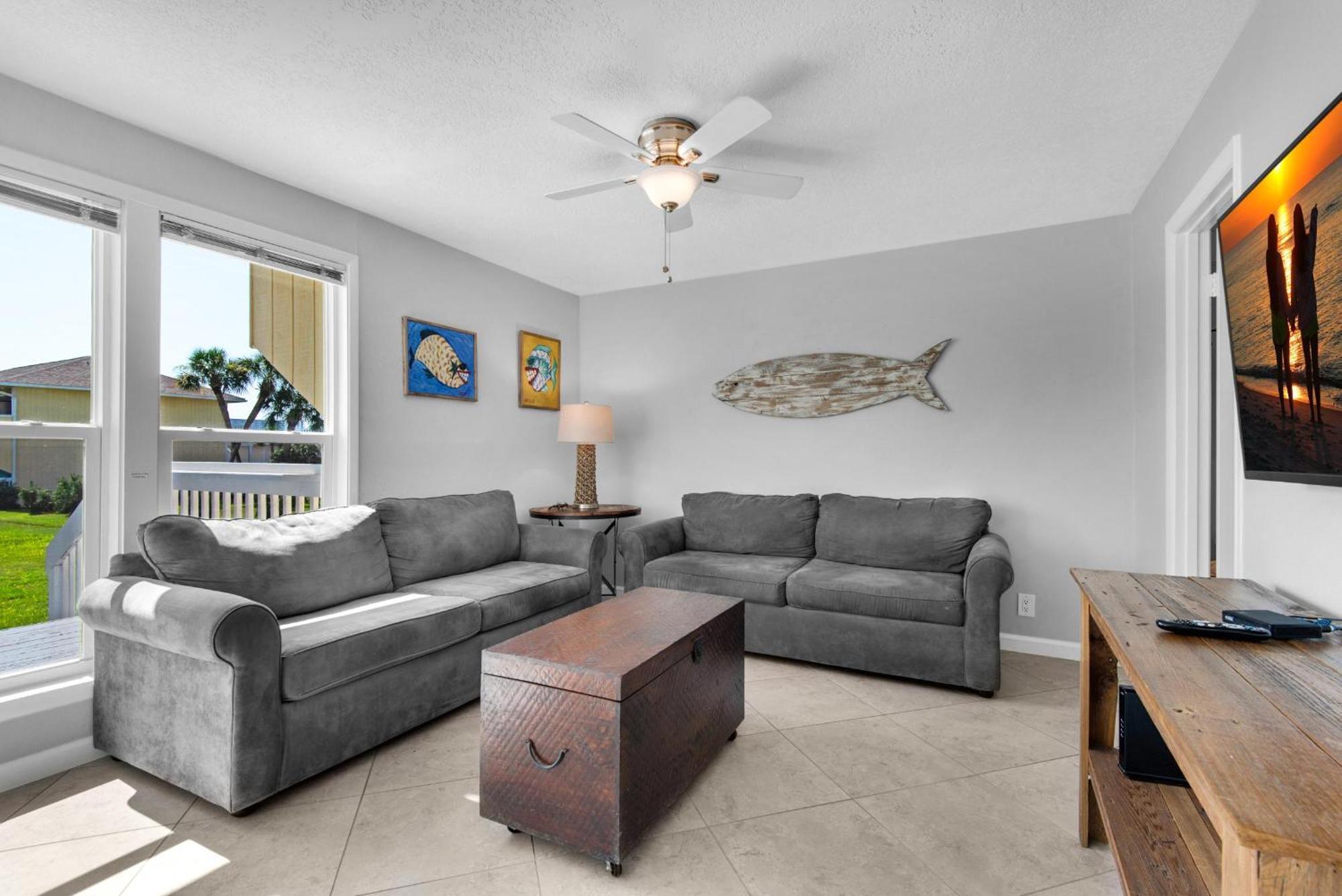 Sandpiper Cove 1016 *