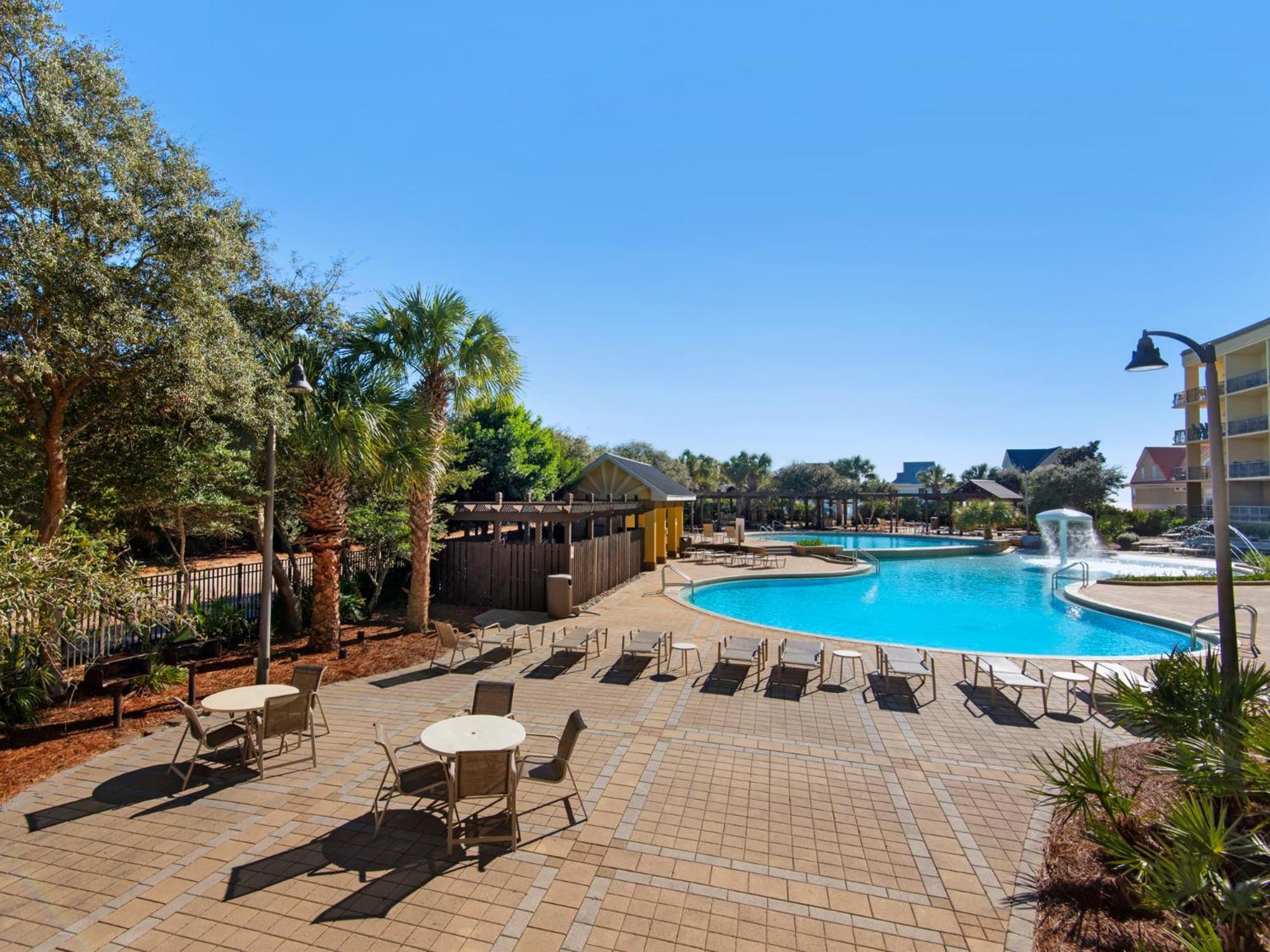 201 By Newman-dailey Apartment *