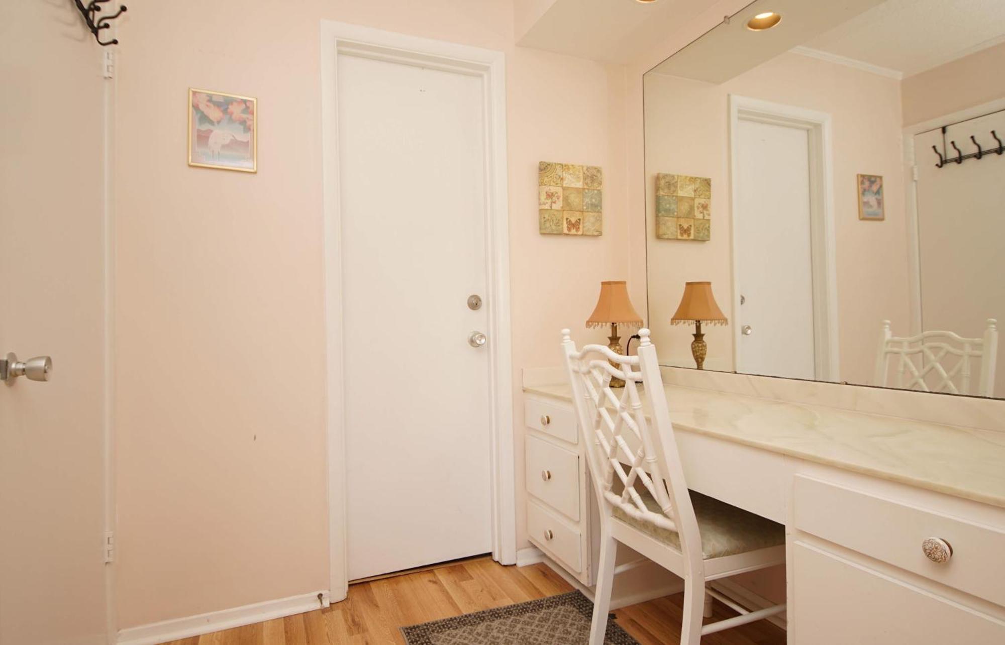 Sandpiper Cove Unit1064 Holiday home Destin