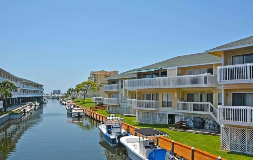 Sandpiper Cove Unit1084 Holiday home *