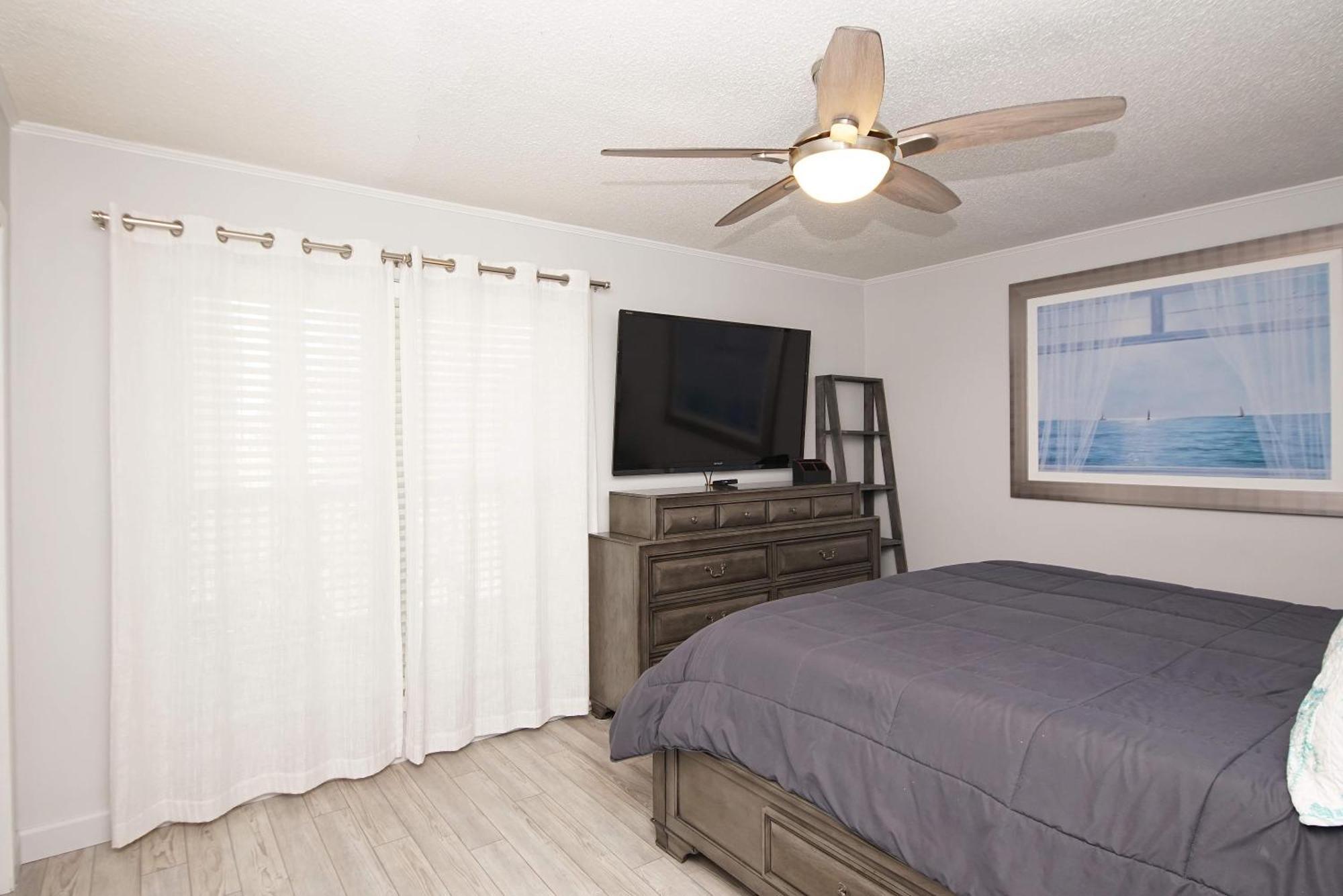Sandpiper Cove Unit1084 * Destin