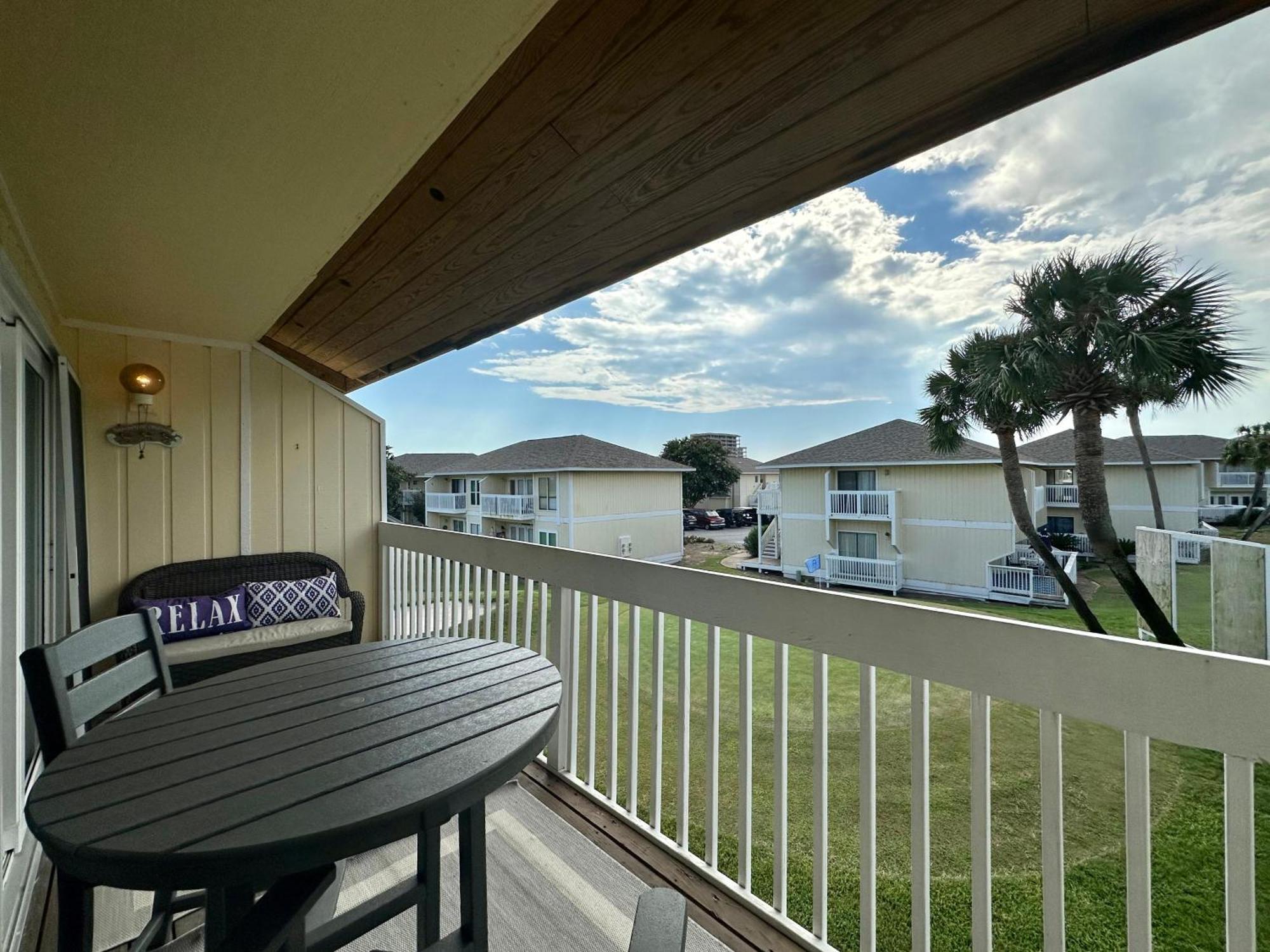 Sandpiper Cove Unit 2089 *