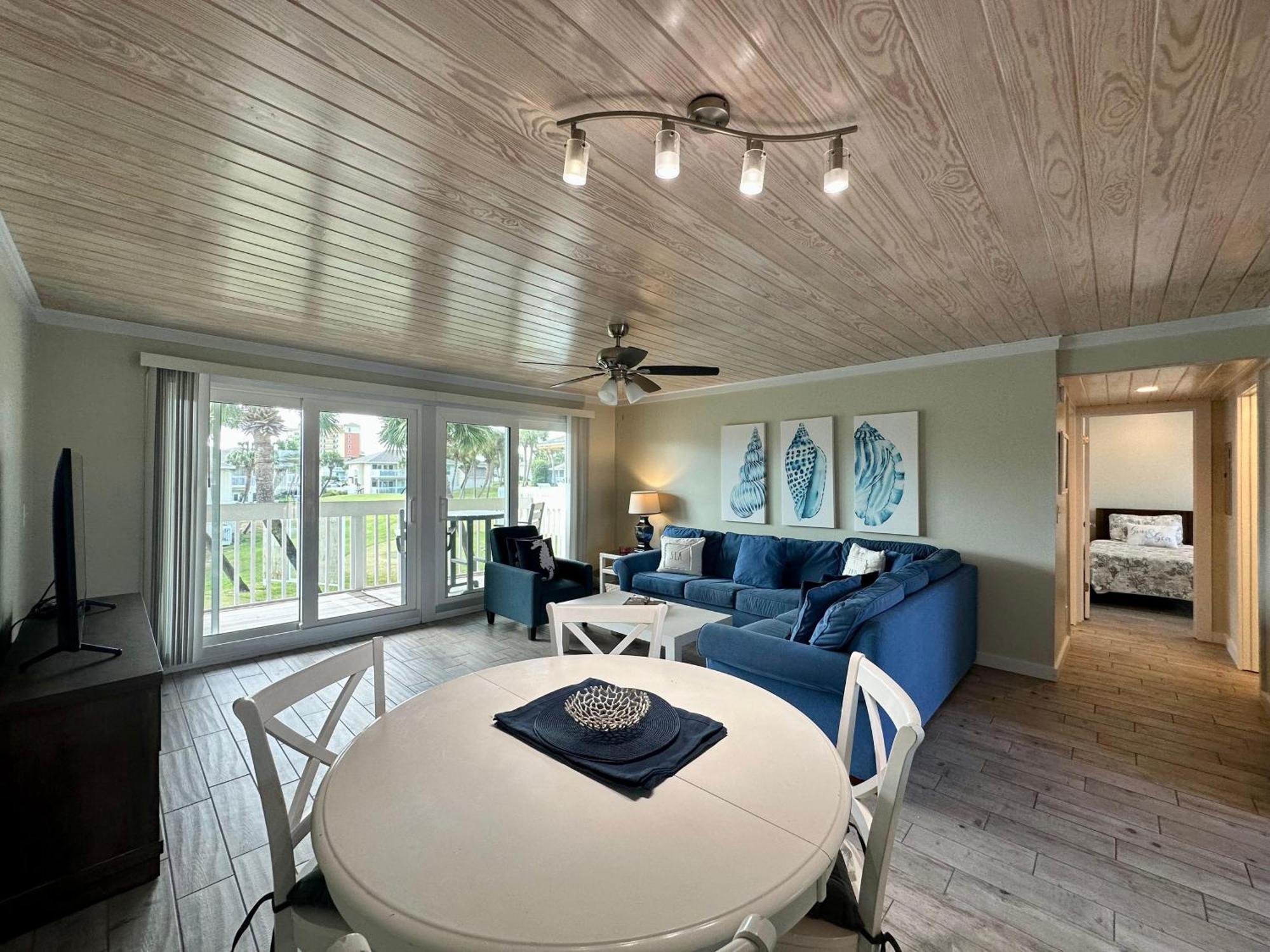 Sandpiper Cove Unit 2089 Destin