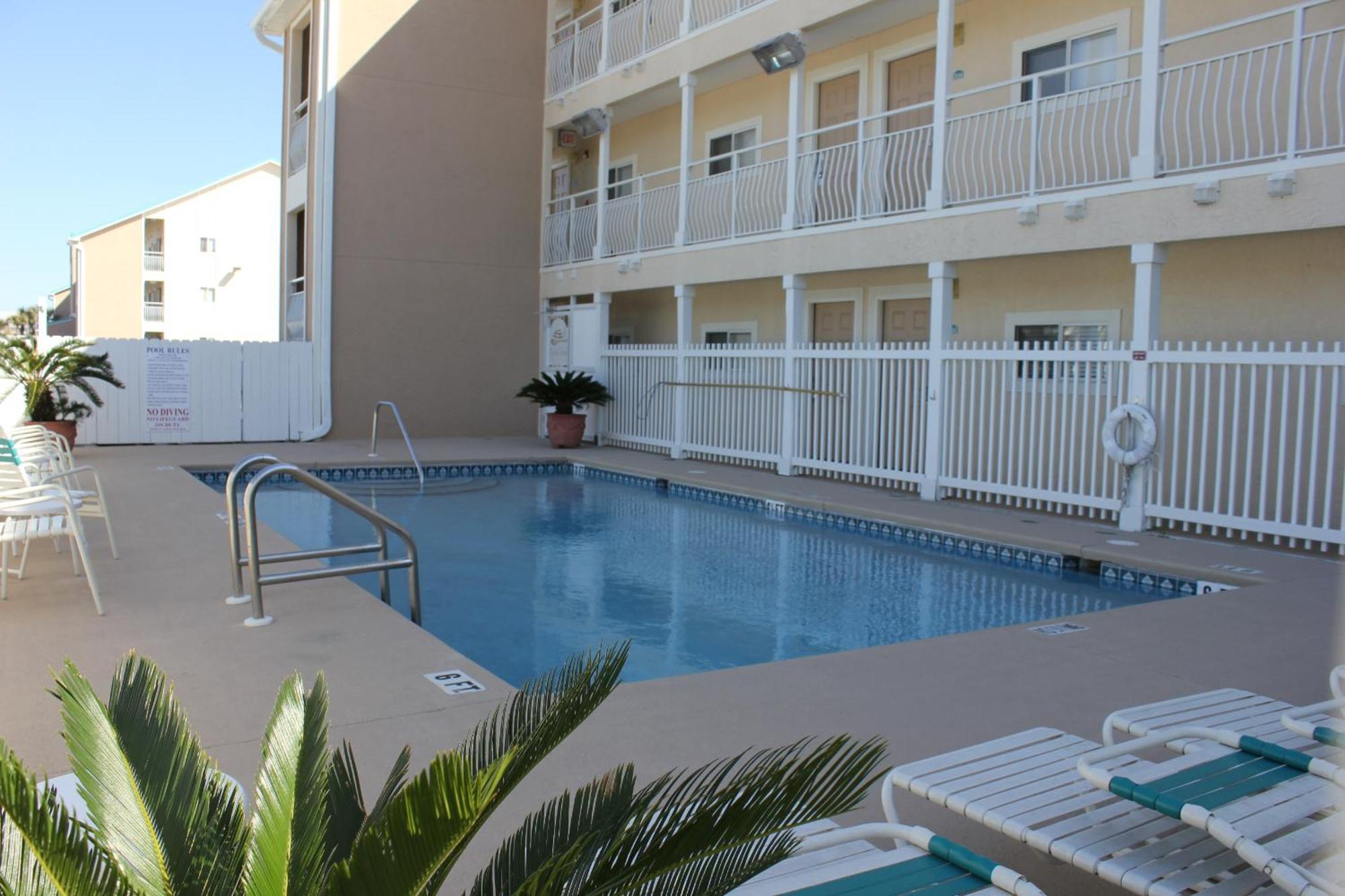 Apartment Crystal Sands 103a By Newman-dailey Destin