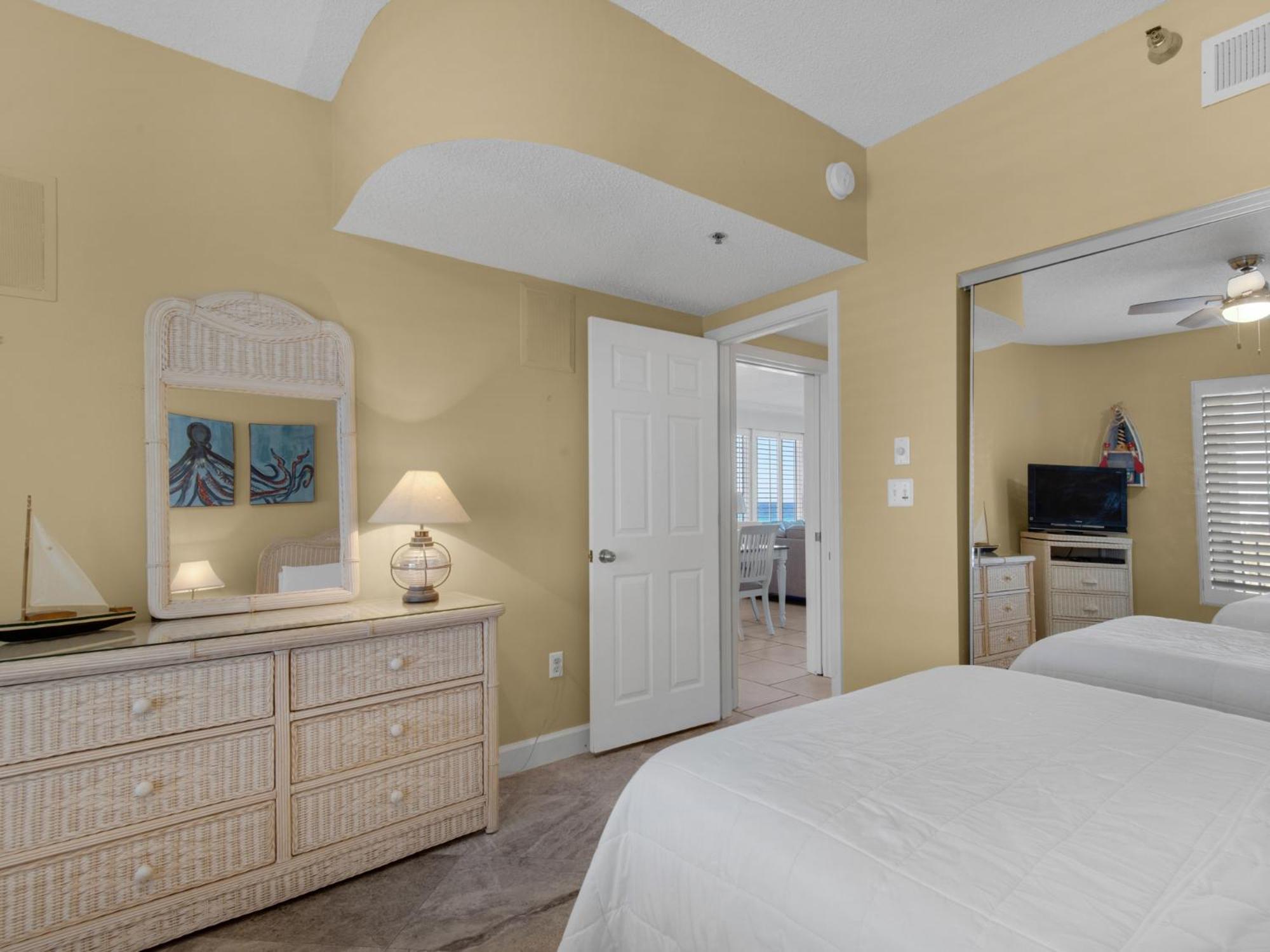Jade East Towers 0410 By Newman-dailey * Destin