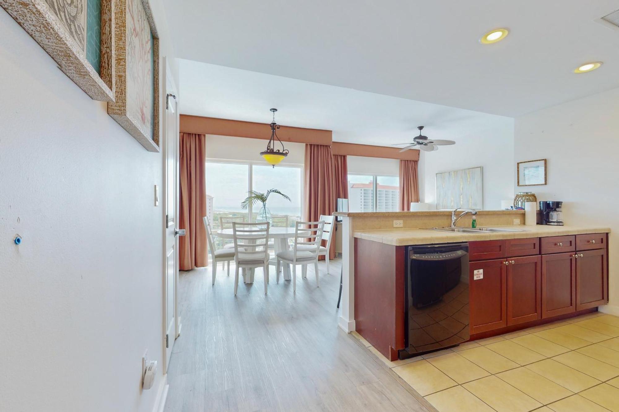 Luau 6909 Combo Apartment Destin