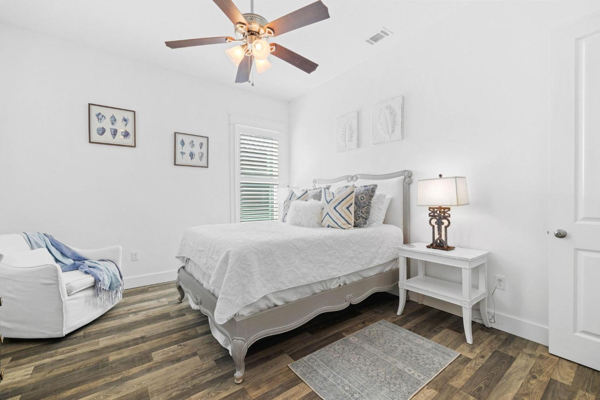 Shore Beats Work With Woodland Setting * Destin