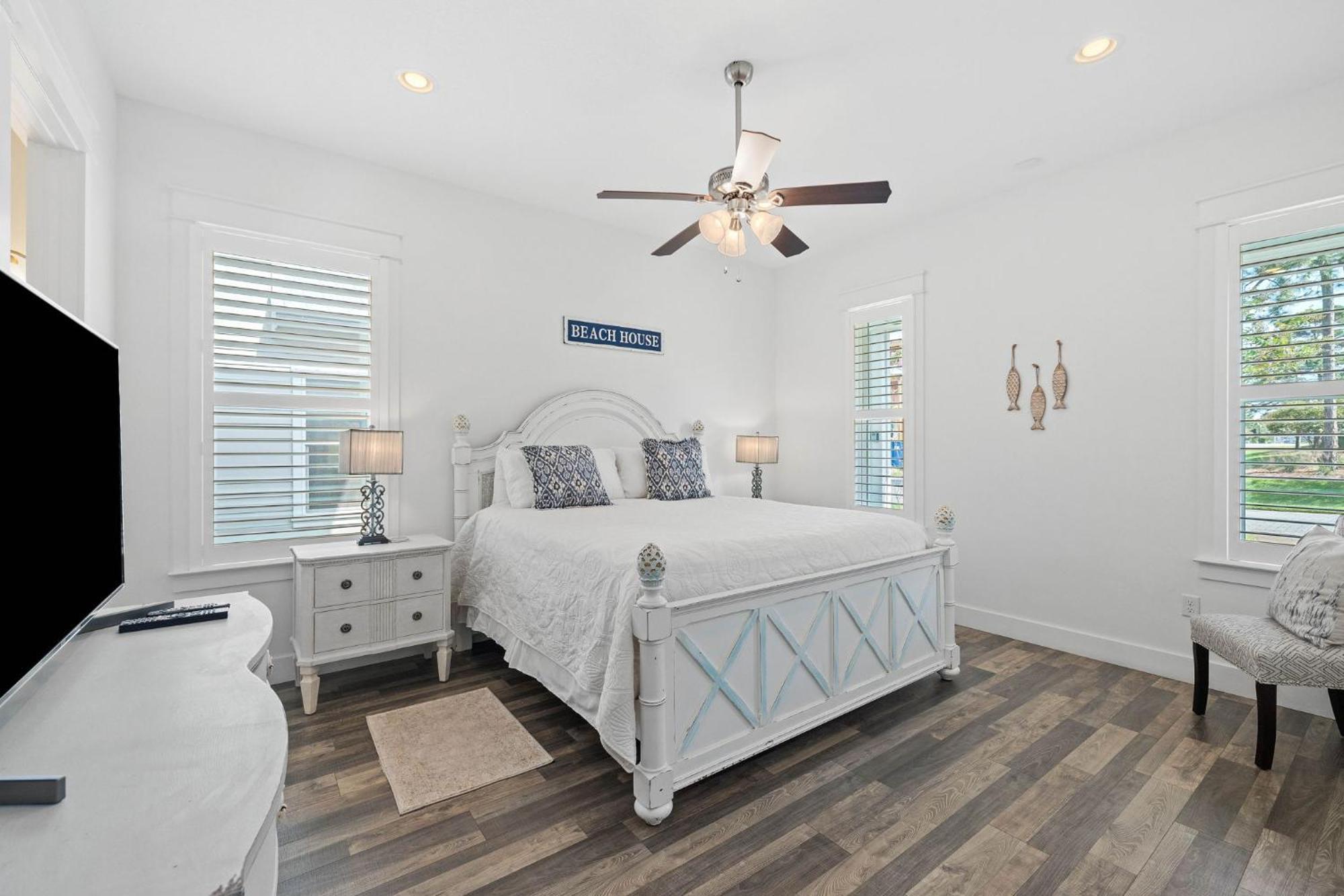 Shore Beats Work With Woodland Setting * Destin