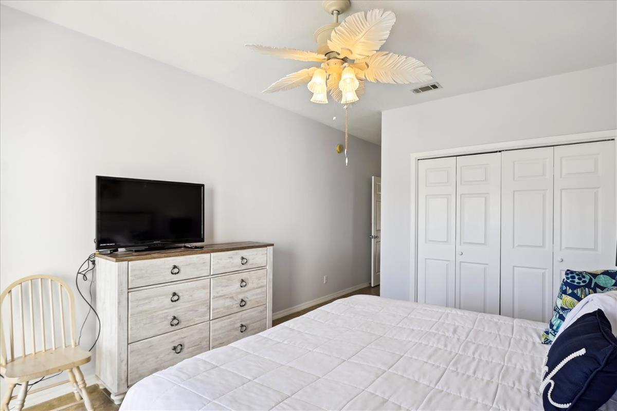 Sandpiper Cove 9228- By Isle