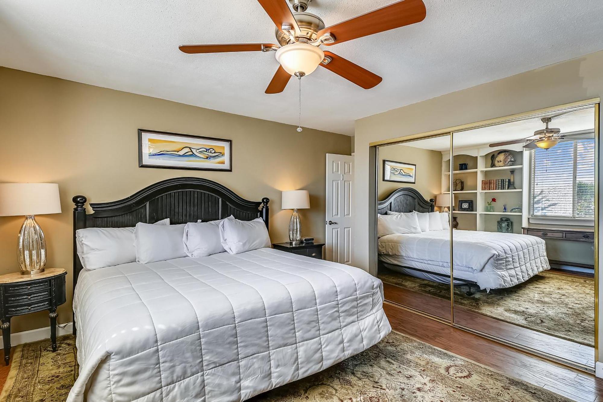 Apartment Dolphin Point 202c- By Isle Destin