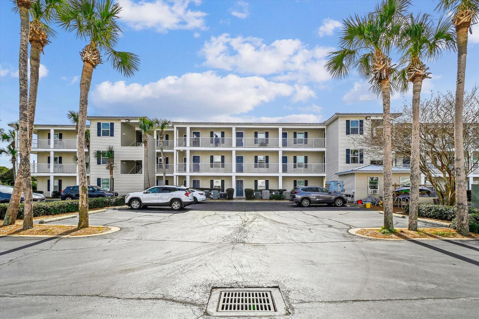 Grand Caribbean East 309- By Isle Apartment Destin