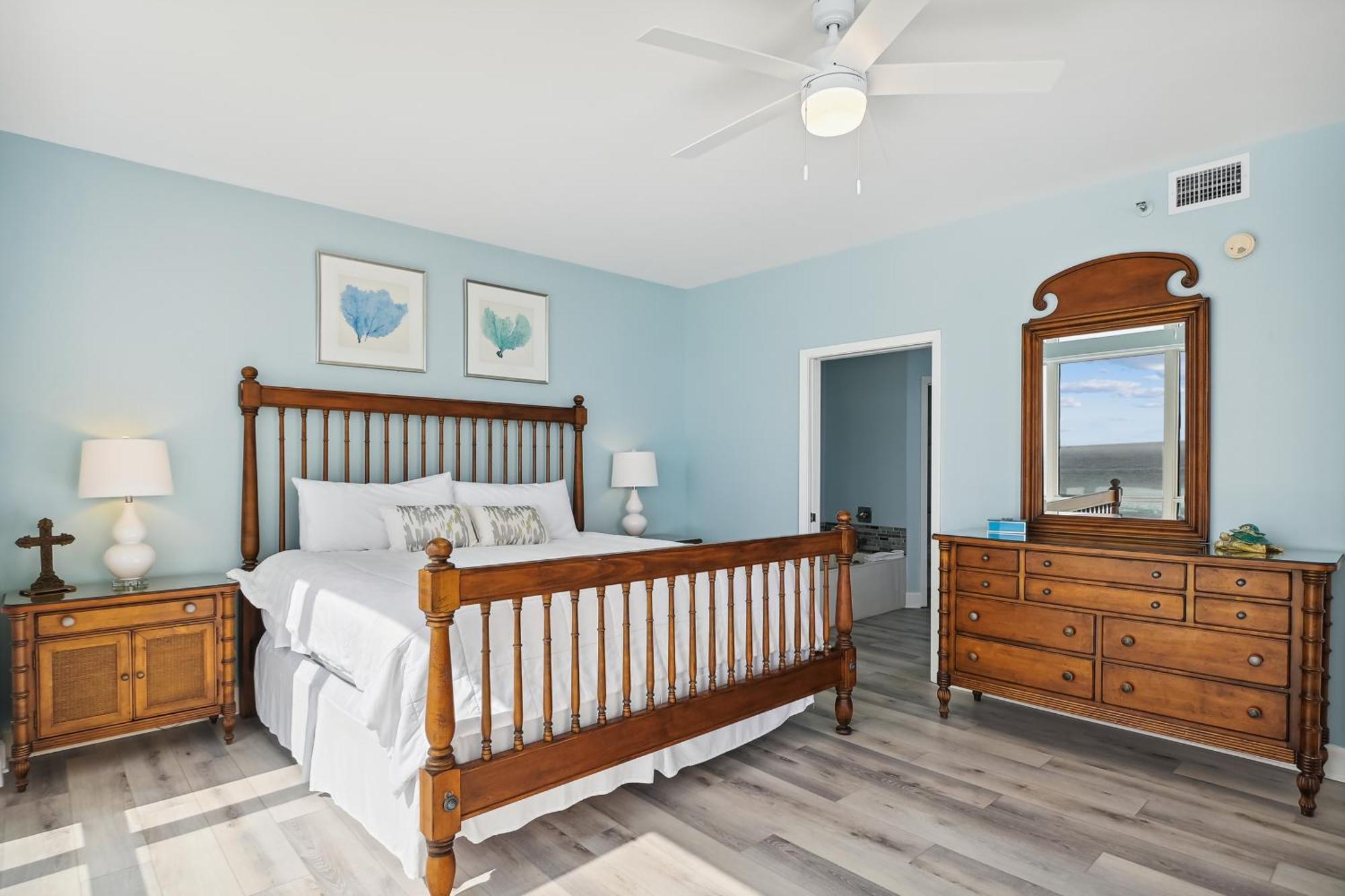 Apartment Oceania 503- By Isle