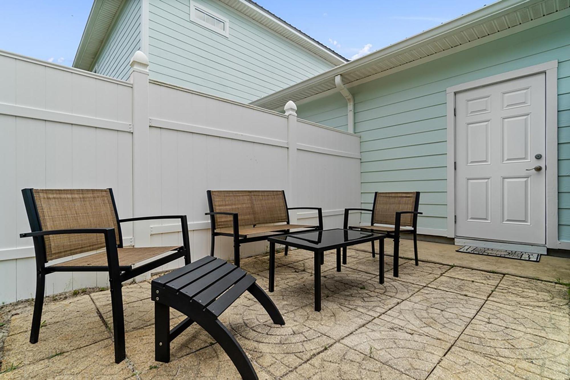 Apartment Miramar Palms #82- By Isle *