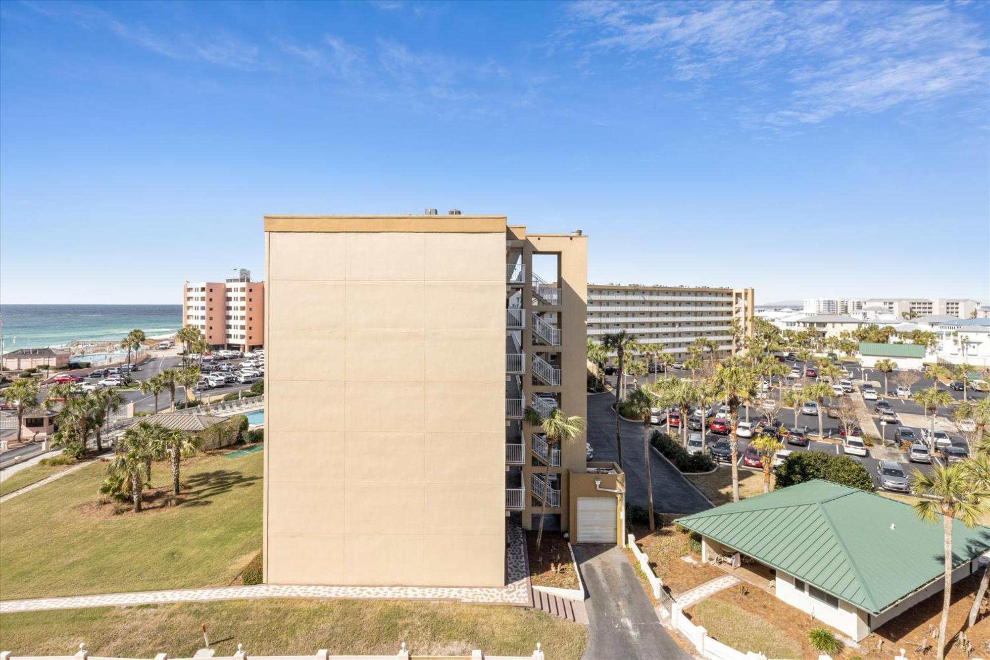 Apartment Inlet Reef 515- By Isle *