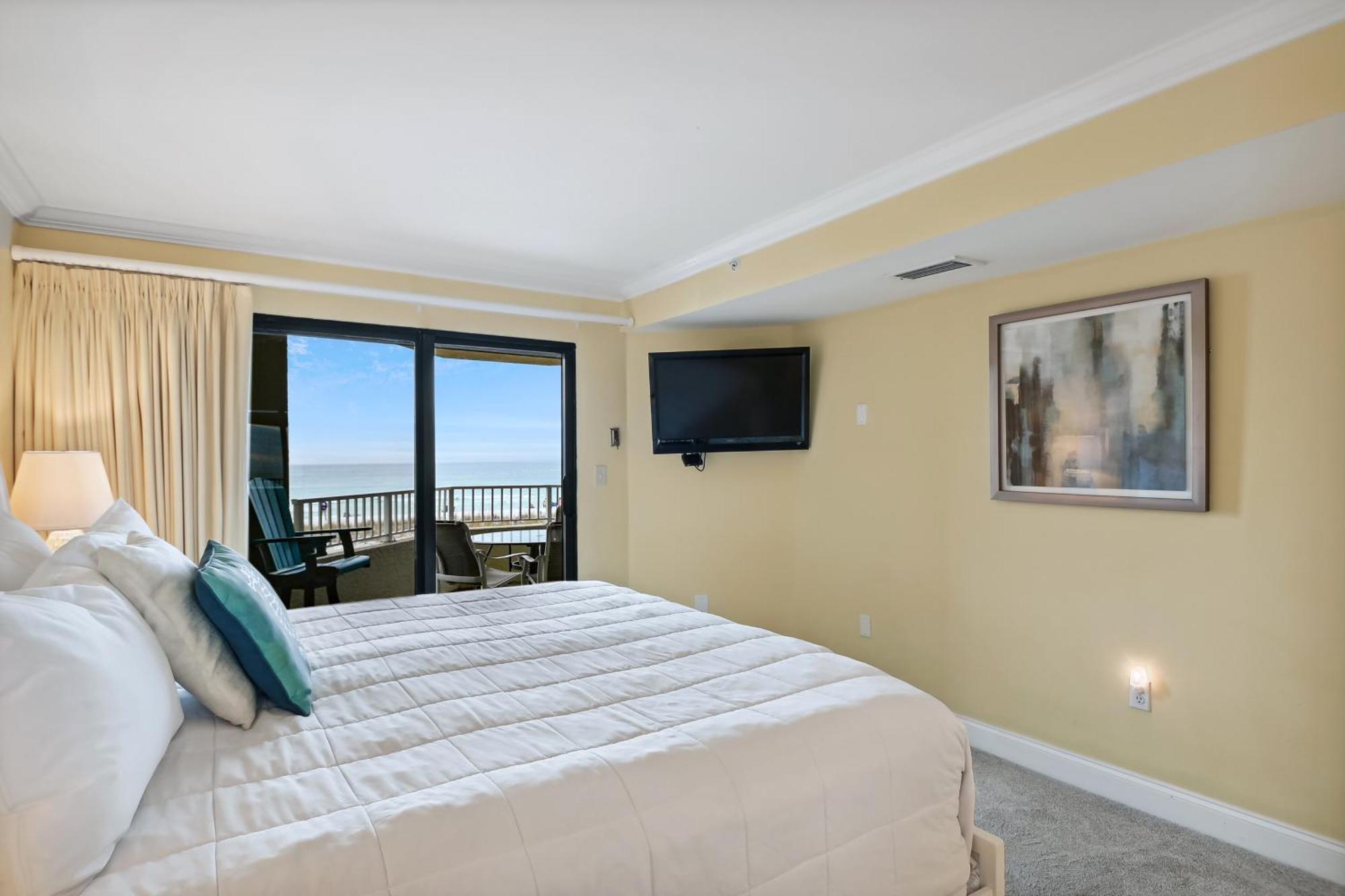 Inlet Reef 102- By Isle Apartment Destin
